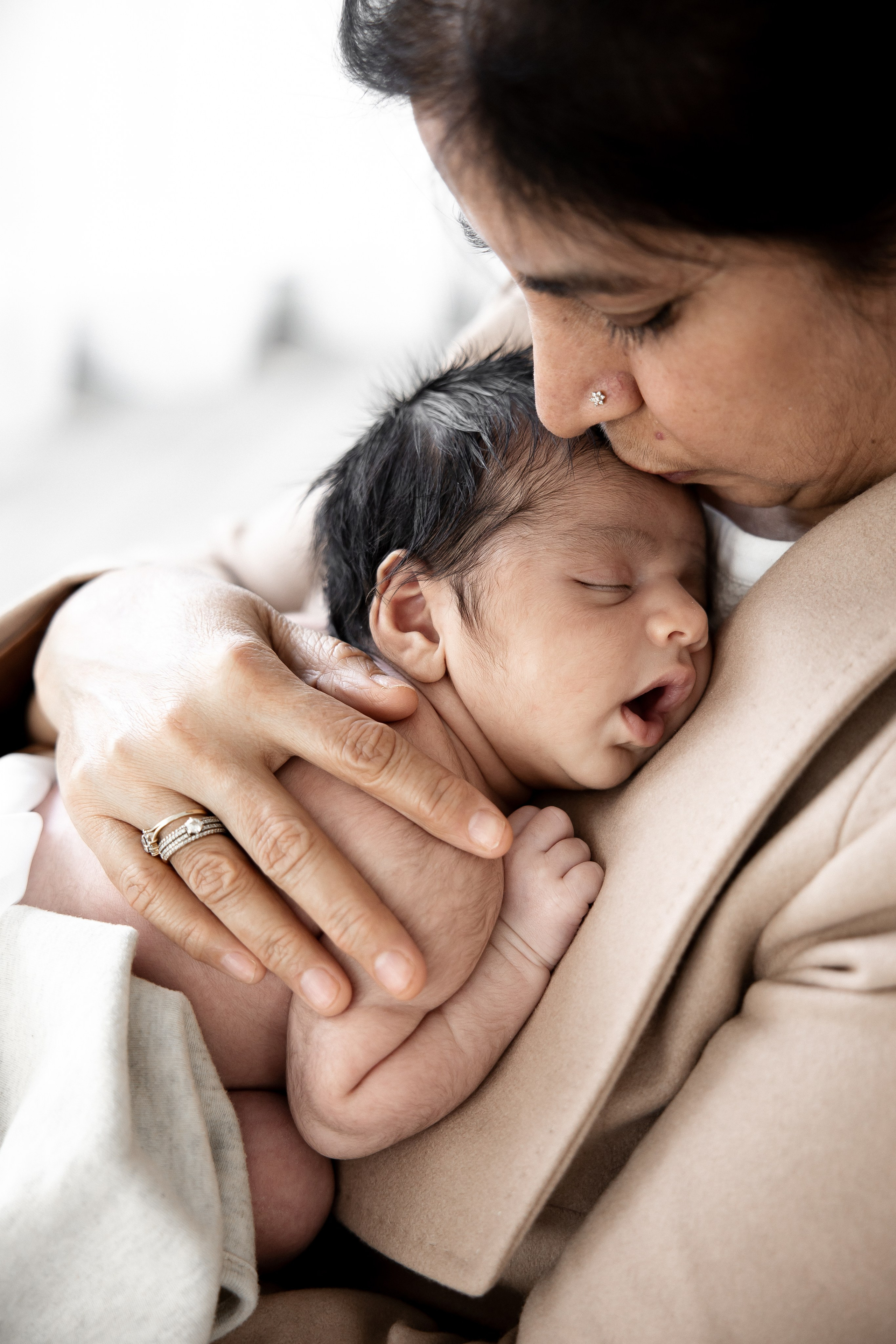 Family Sessions — Toronto Family Photography. Iana Banana | Toronto Maternity, Newborn & Family Photographer