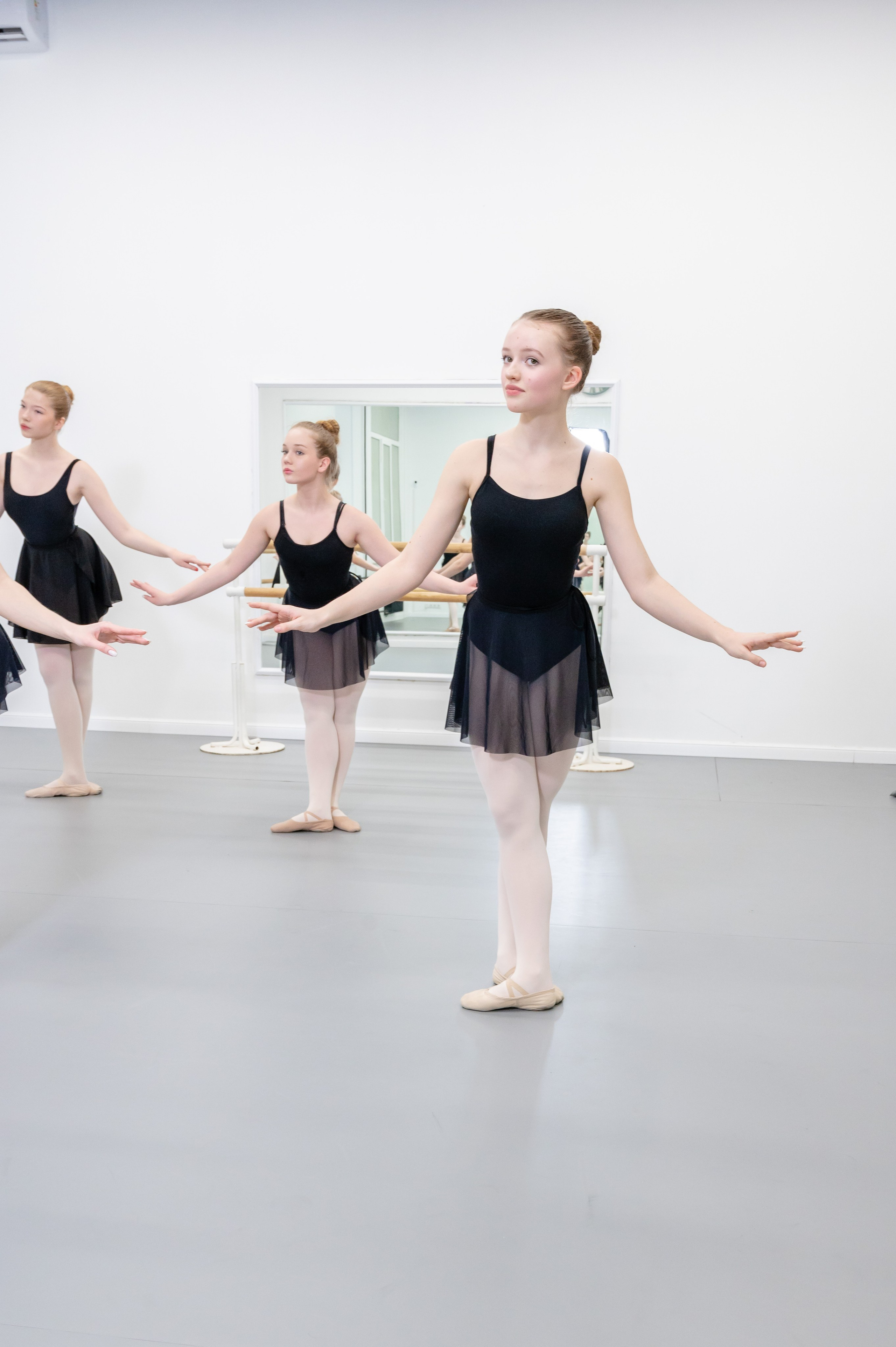 Reportage photography at a ballet school. PHOTOGRAPHER QUINTANA ROO