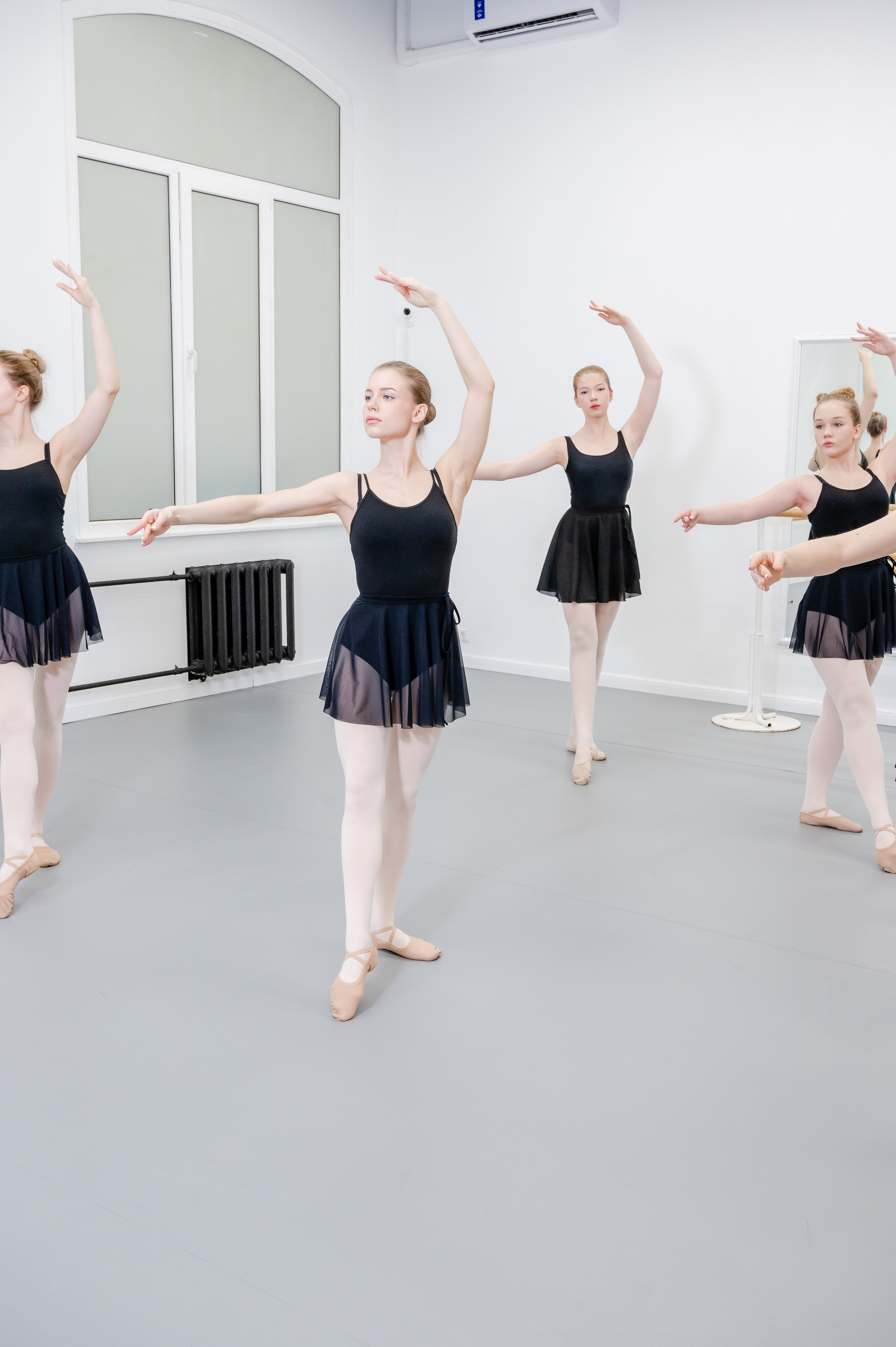 Reportage photography at a ballet school. PHOTOGRAPHER QUINTANA ROO