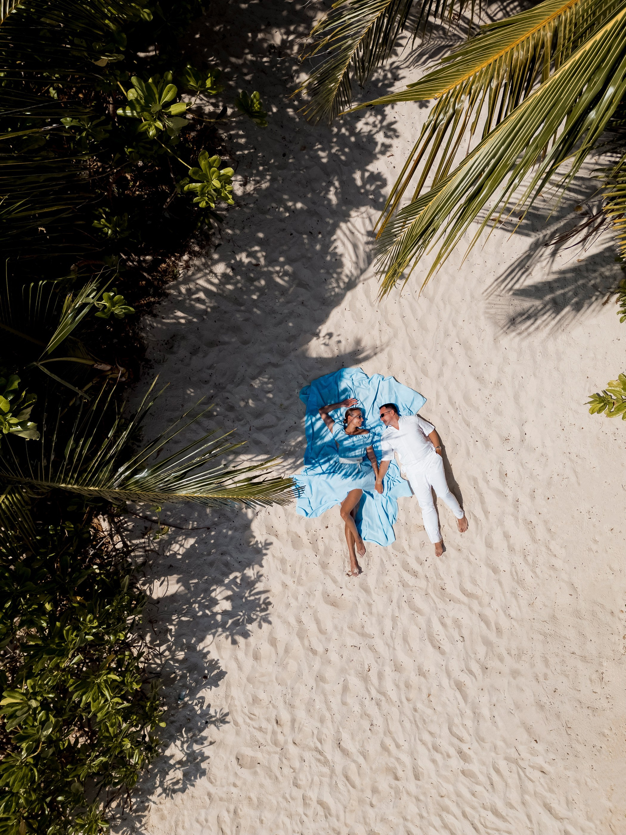 Luxury beach wedding photoshoot in Phuket, Thailand with an intimate tropical atmosphere