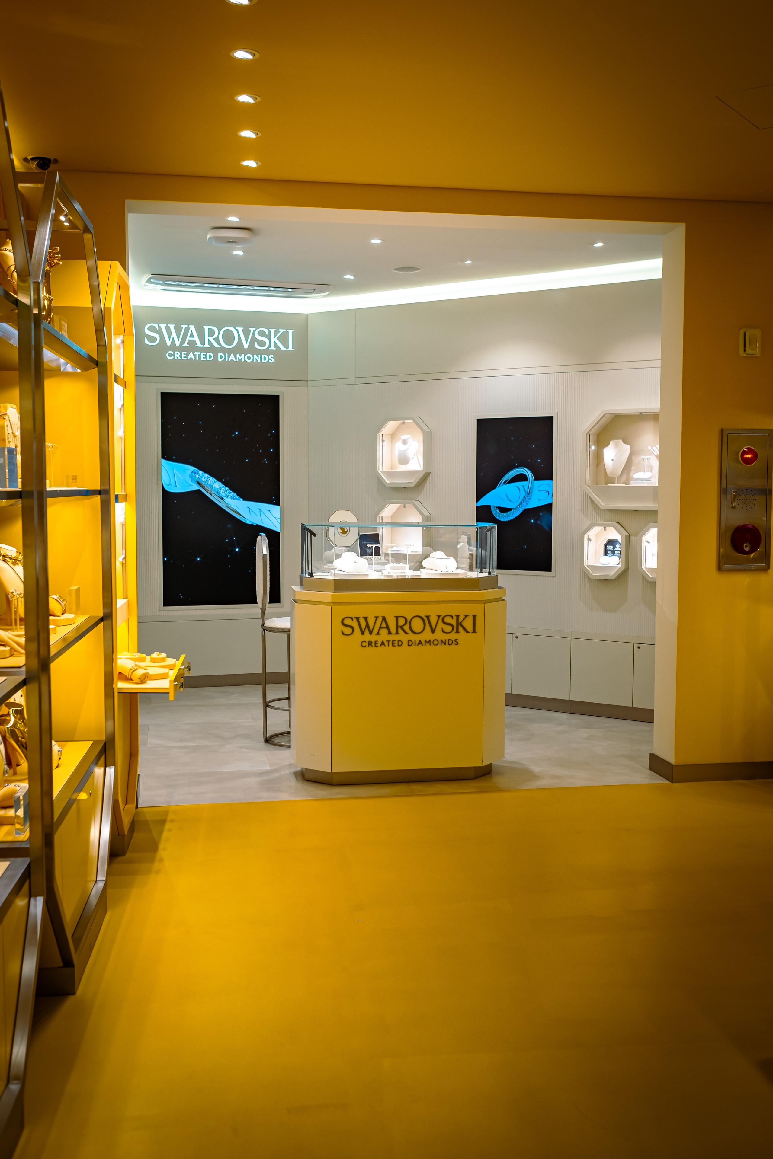 SWAROVSKI. Фотограф в Сеуле, Южная Корея Наталья Доброквашина