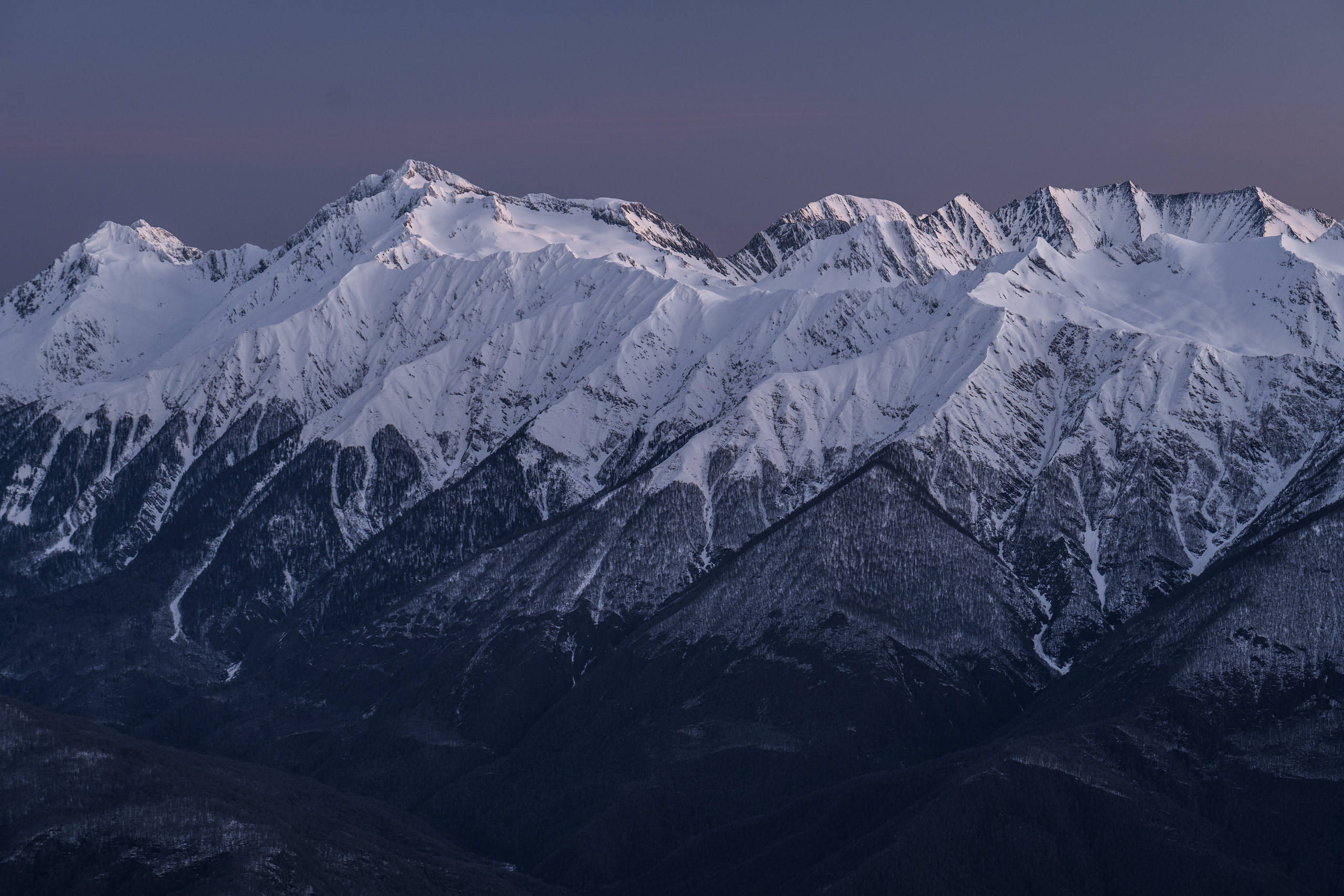 Рассвет в горах «Приют Ветров» 2256 м. Фотограф на Пхукете Илья PERELUDE©