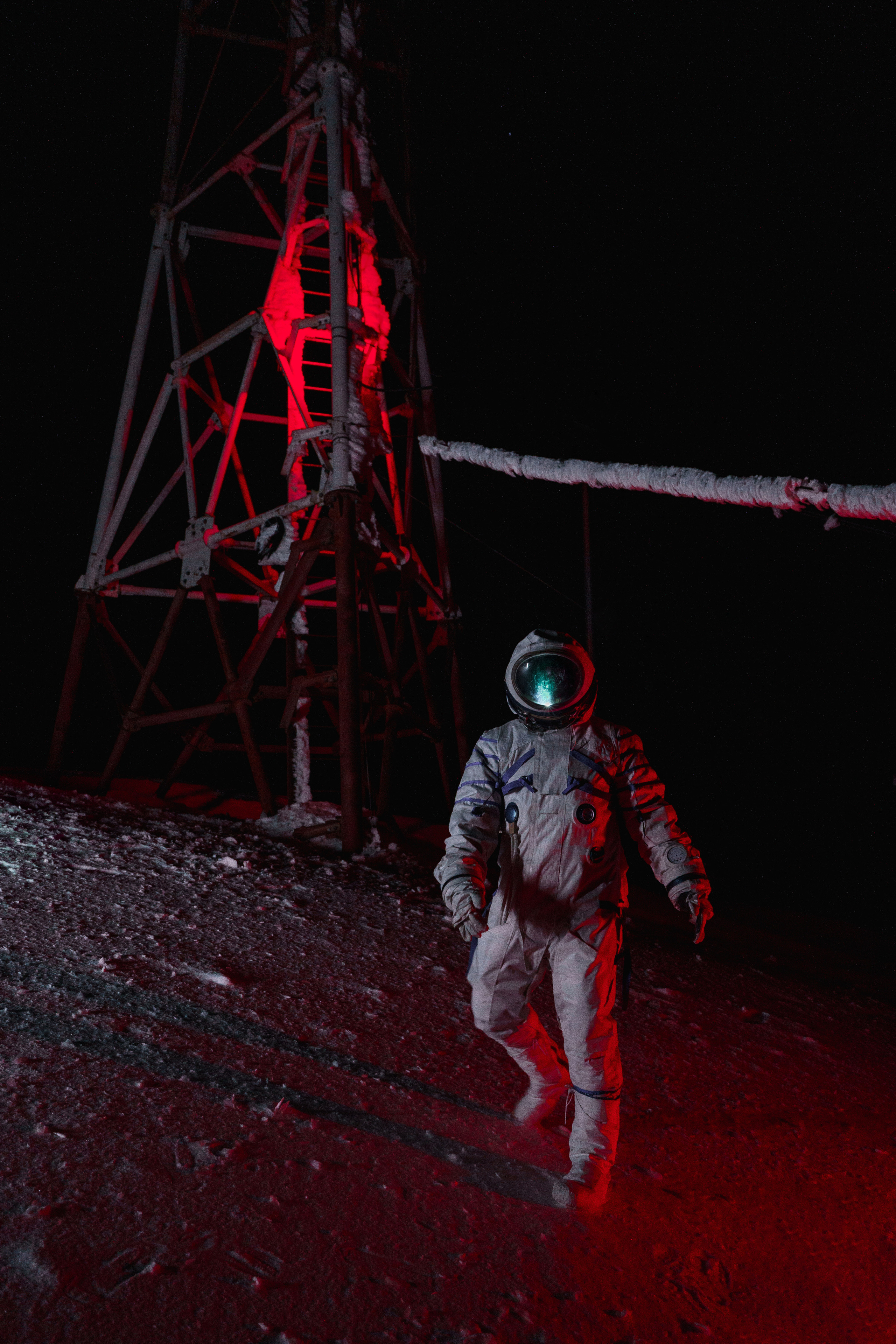 Astronaut cosmonaut spaceman высадка на луну день космонавтики МКС международная космическая станция космос космический корабль инопланетянин космическое пространство планета поверхность вселенная космонавт астронавт