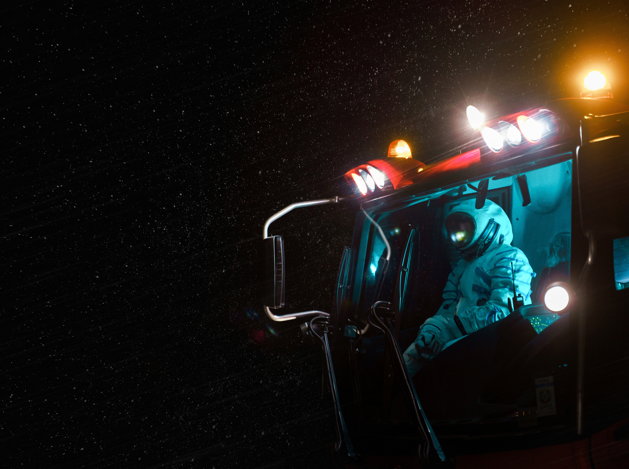 Astronaut cosmonaut spaceman высадка на луну день космонавтики МКС международная космическая станция космос космический корабль инопланетянин космическое пространство планета поверхность вселенная космонавт астронавт