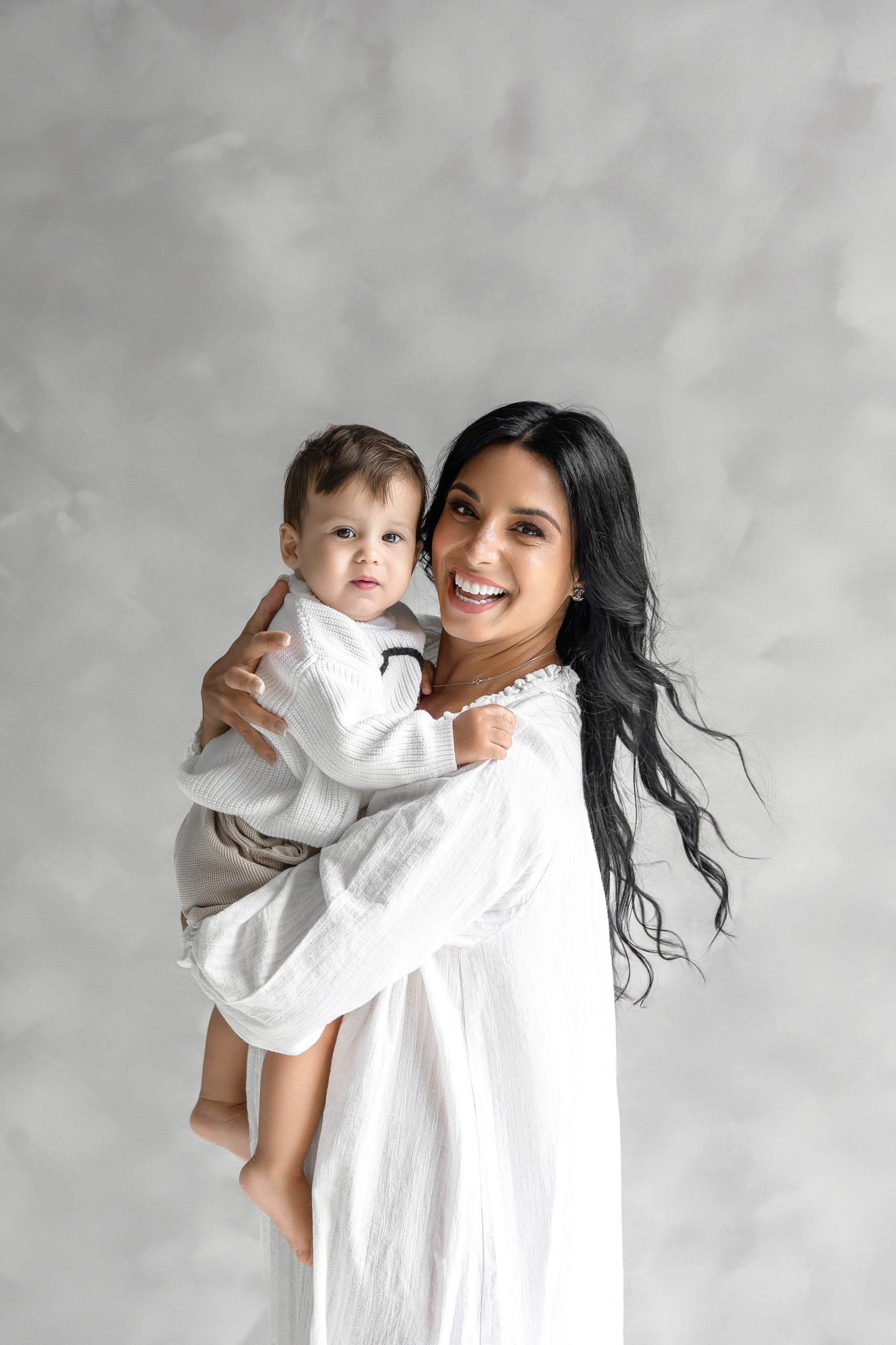 Iana Banana | Toronto Maternity, Newborn & Family Photographer