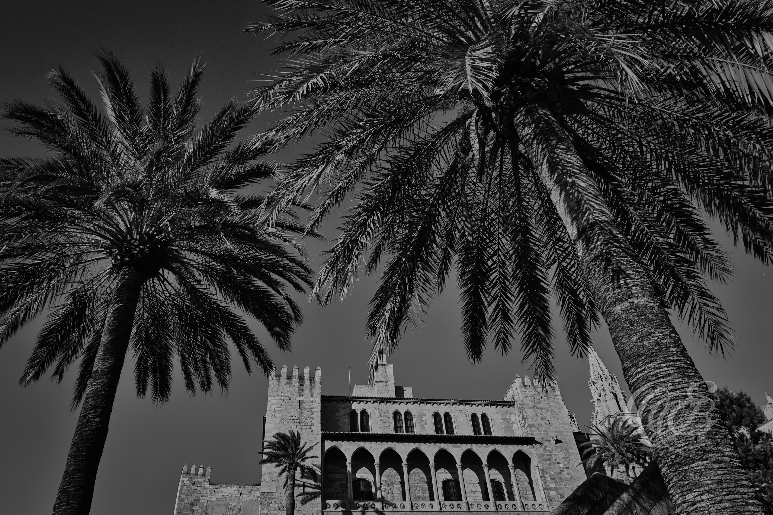 SPAIN – MALLORCA – Royal Palace at sunset in black and white, historic architecture view, photography of Spain, Eduardo Bartoli Photography