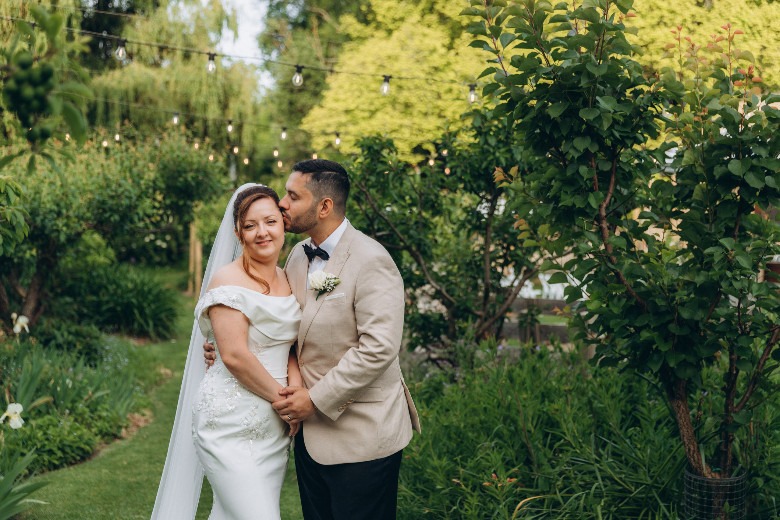 Engagement & Weddings. Kitchener Waterloo Cambridge Photographer — Olga Ro