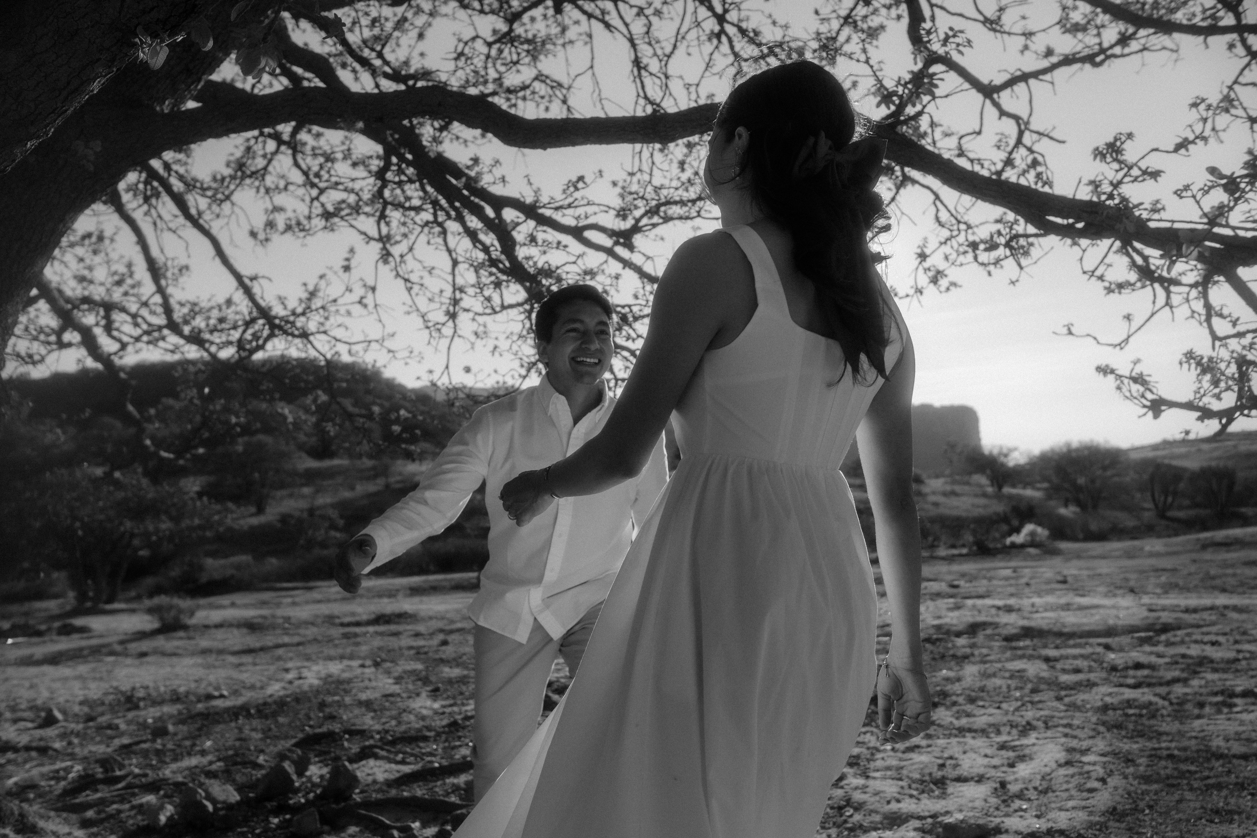 Gabriela y Joaquin. TWO MILLIMETERS
