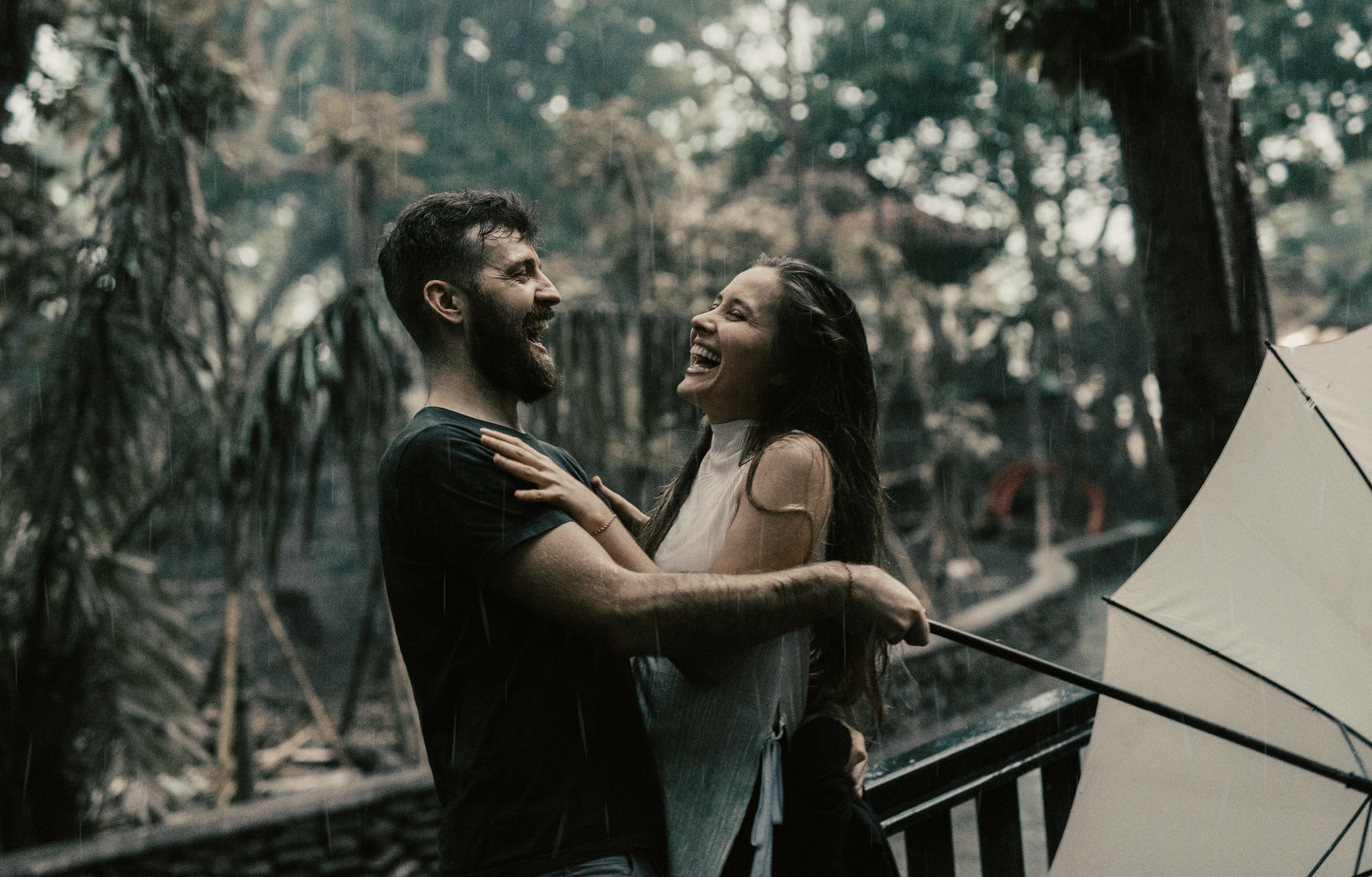 sesión de pareja para San Valentín Ciudad de México - fotógrafa de historias de amor CDMX