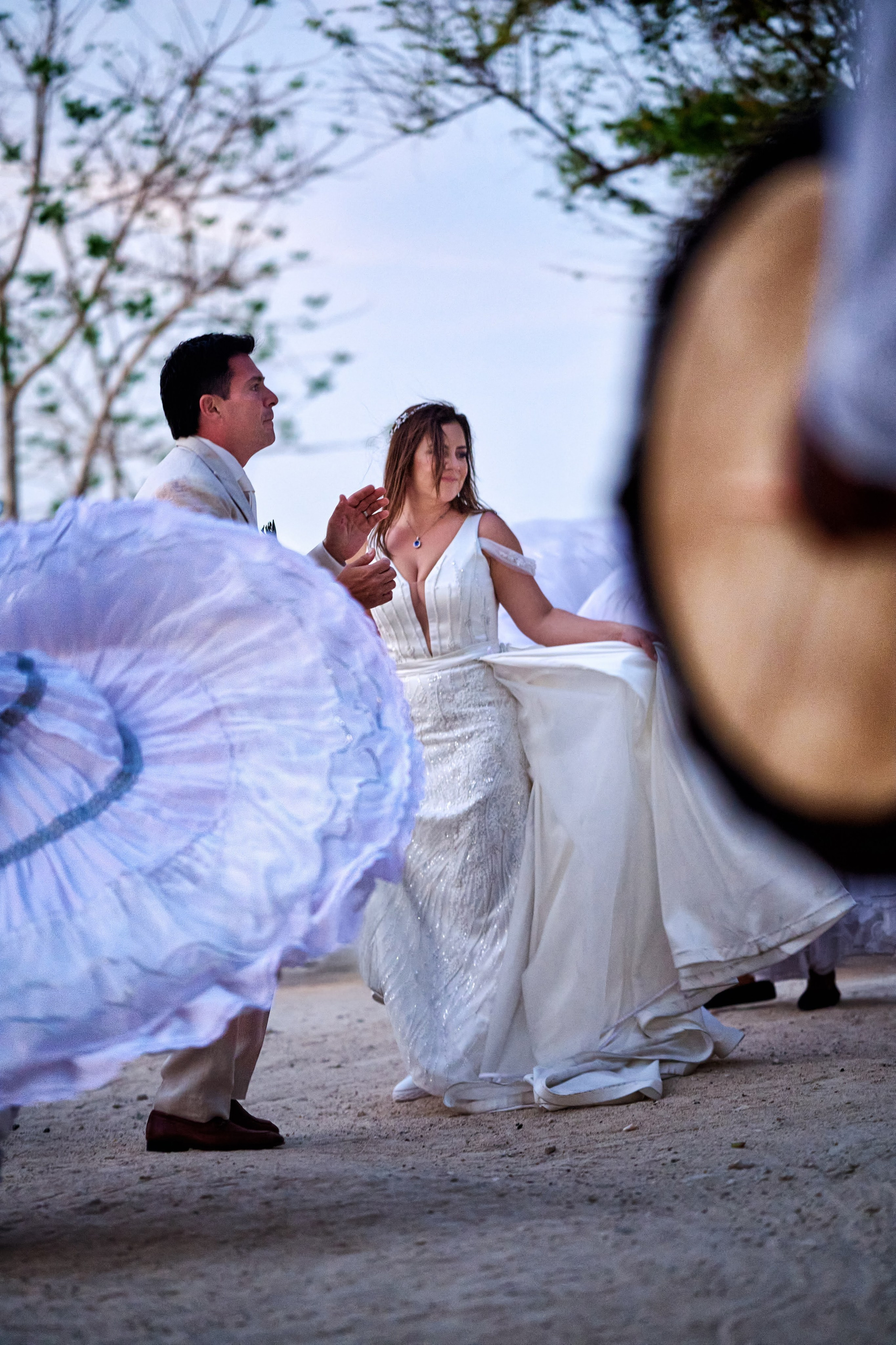 Art in Wedding | HendrickEj Wedding Photography. Wedding Photography & Videography by ZZ Hendrick | Capturing Your Love Story in Colombia & USA