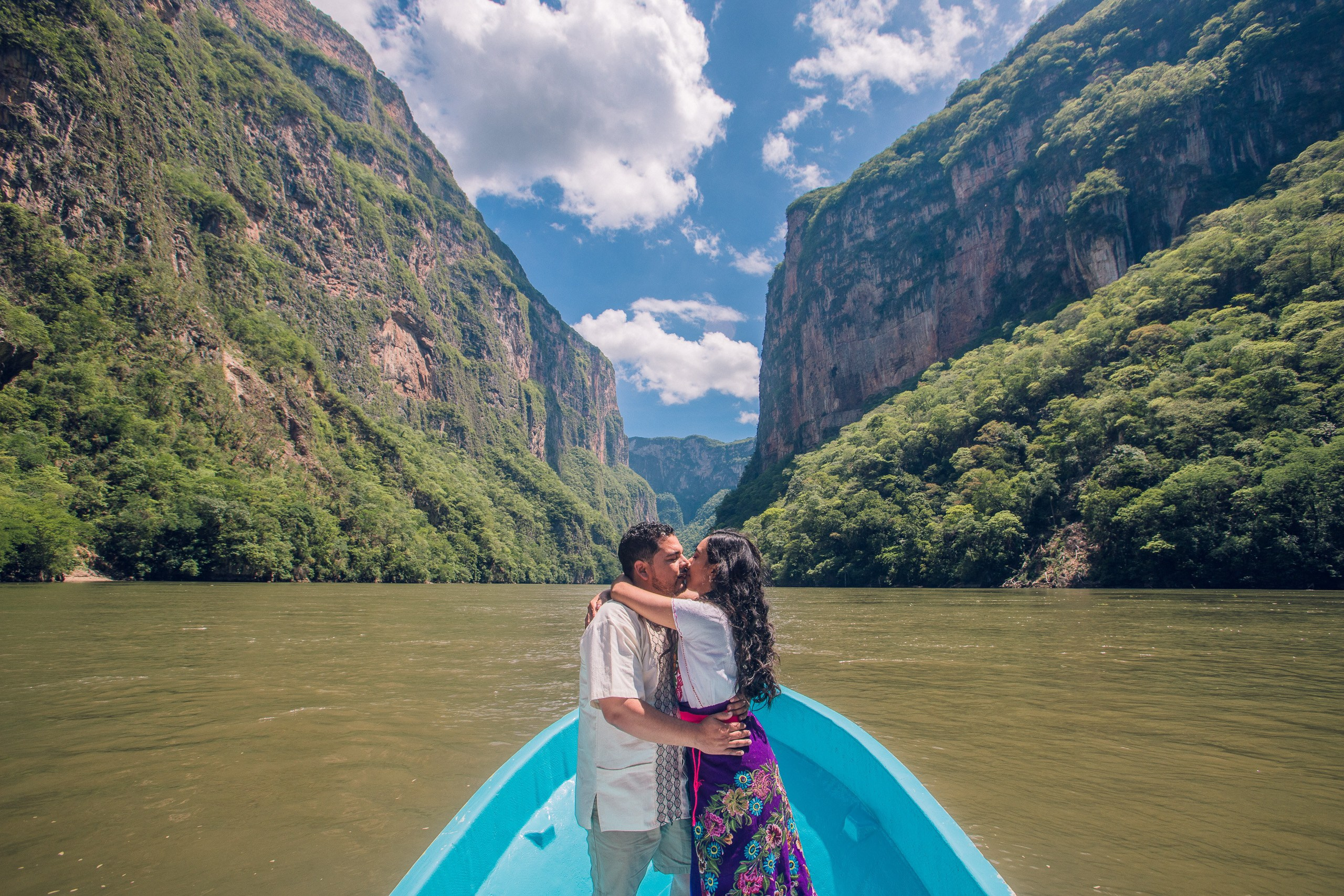 Chiapas, Palenque, Lagos de Montebello, San Cristobal de las Casas Save The Date Brenda y Leonel. Estudio de fotografia en Tijuana