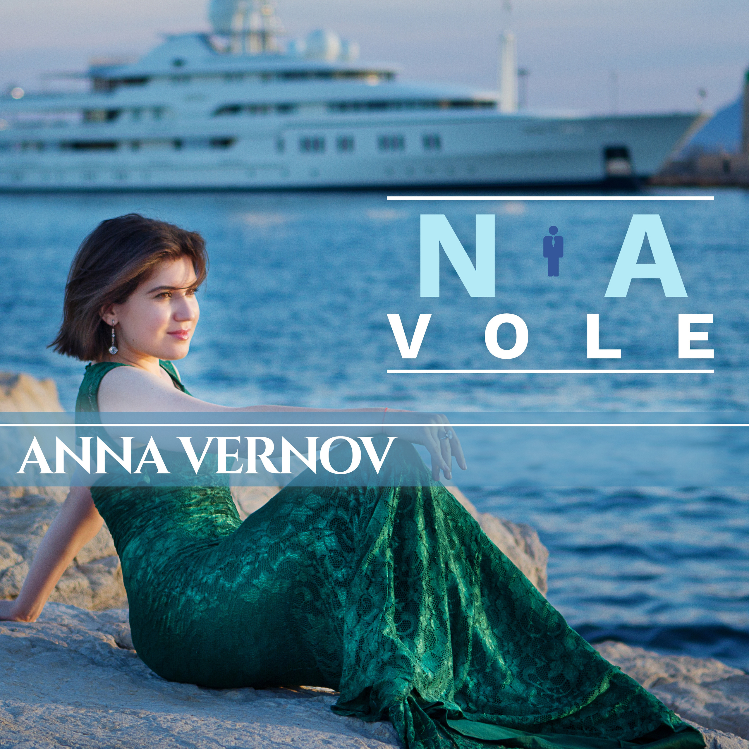 Na Vole avec yachtswomans. Composée par Anna Kocheva Vernov en 2009 et enregistré en 2019. Remixée par Astamur Japua. Bleu pochette avec la plus belle artiste du monde.
