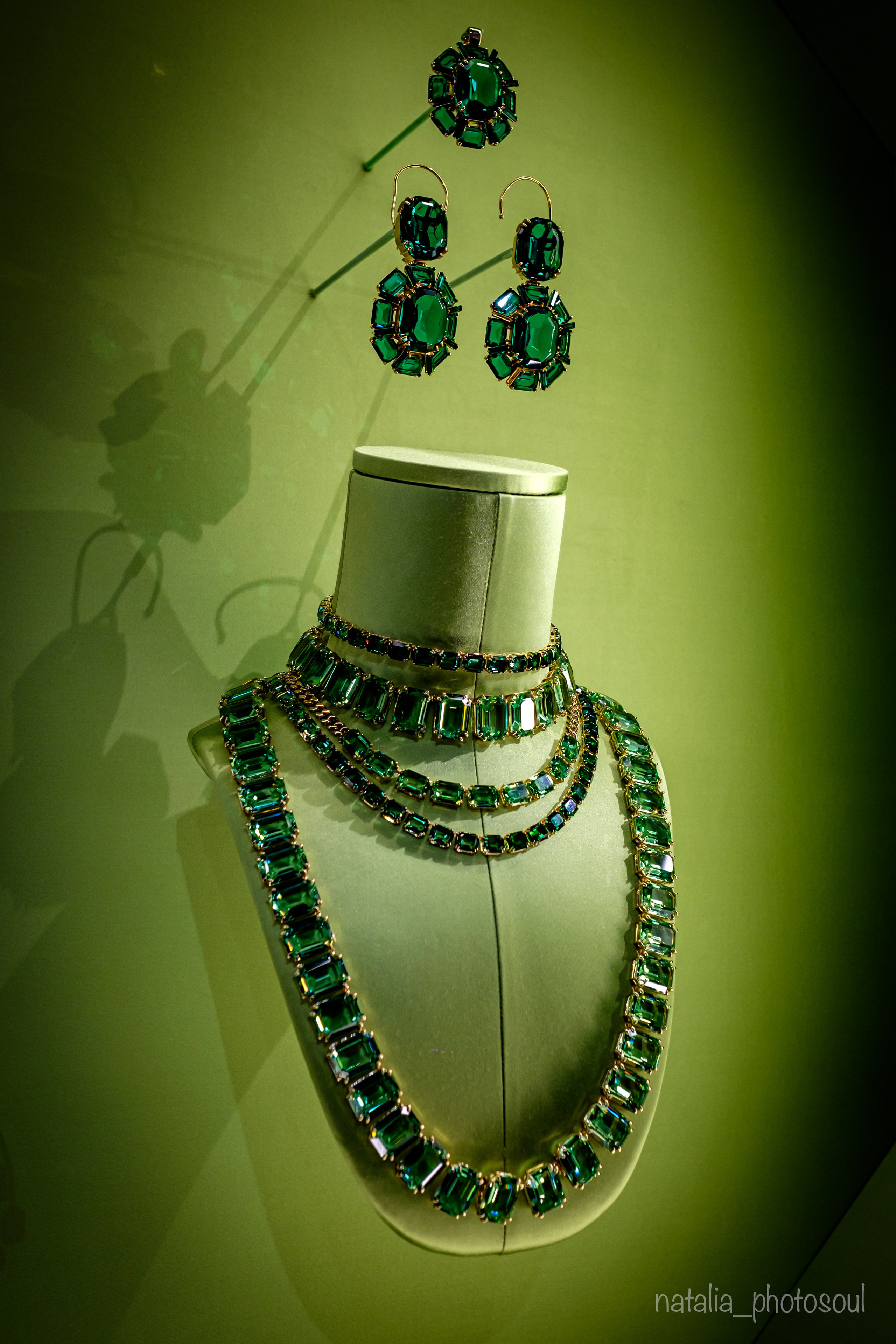 SWAROVSKI MASTERS OF LIGHT FROM VIENNA TO SEOUL. Photographer in Seoul Dobrokvashina Natalya