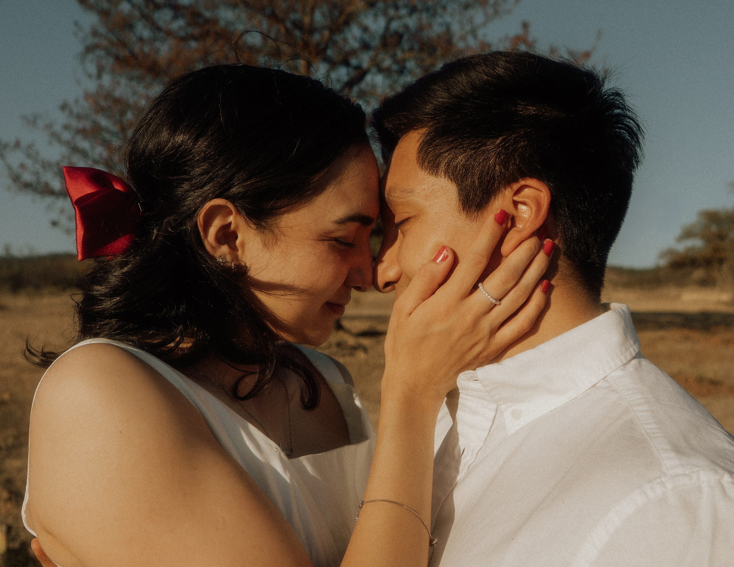 Gabriela y Joaquin. TWO MILLIMETERS