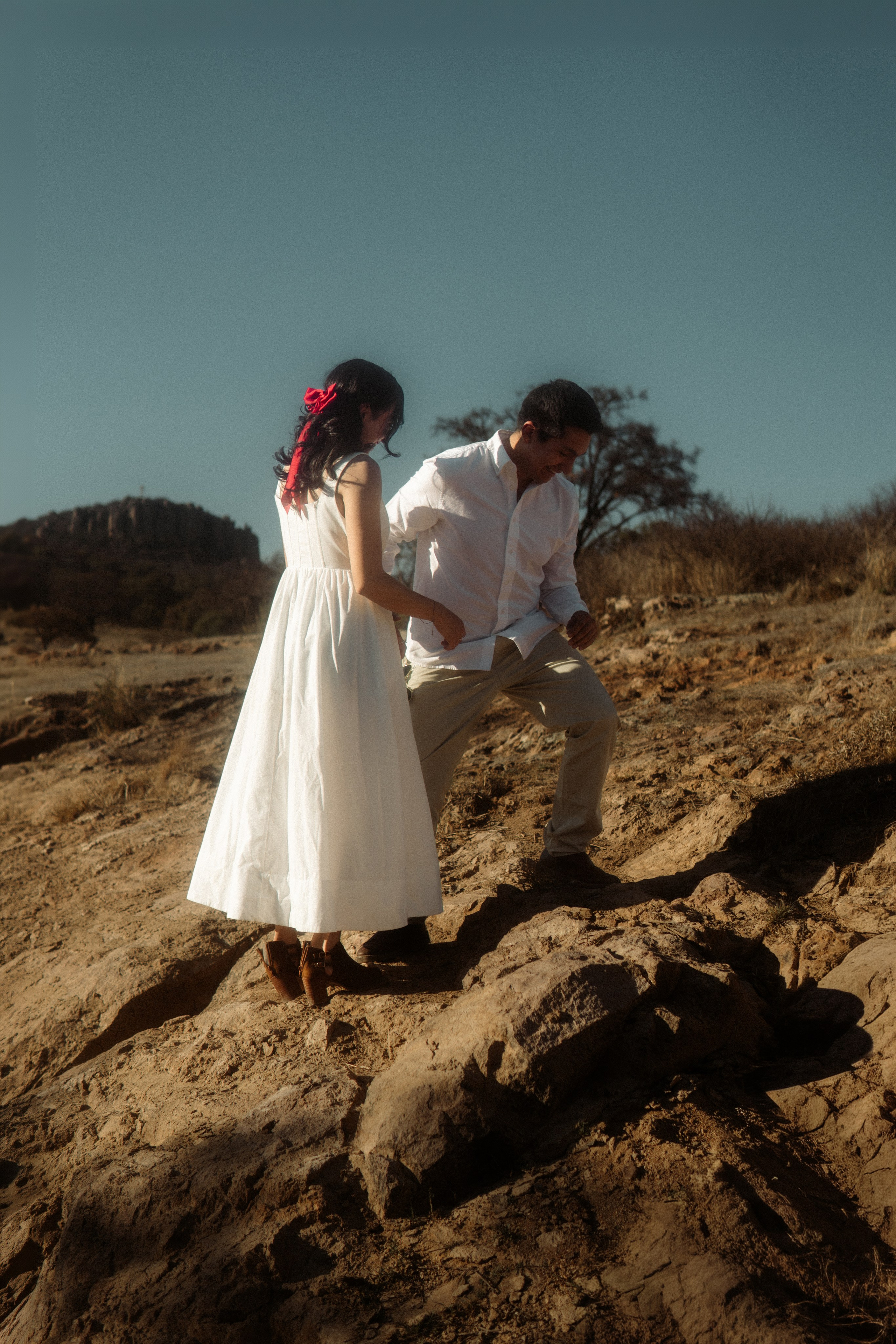 Gabriela y Joaquin. TWO MILLIMETERS