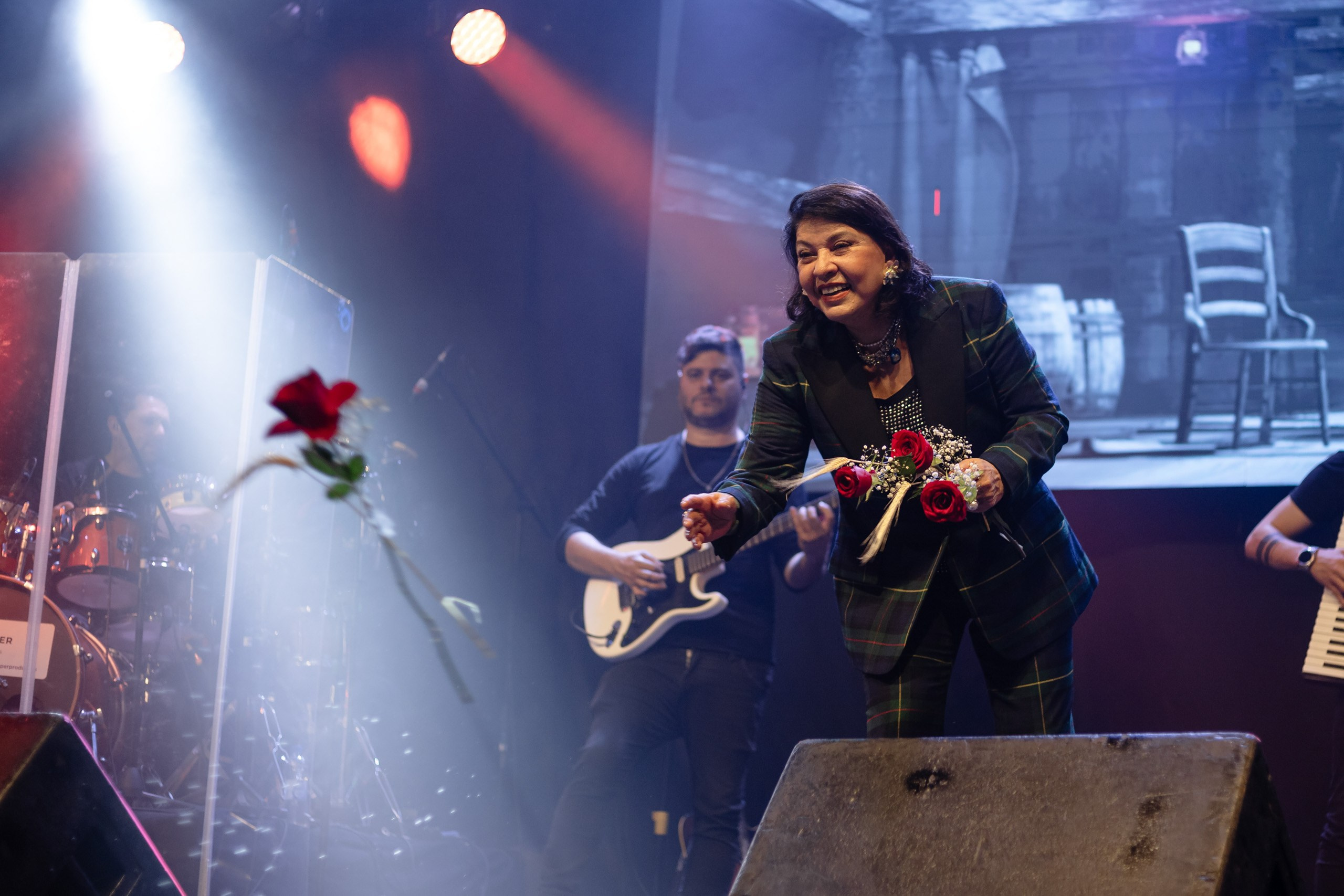 Fotografia de show da cantora Roberta Miranda na Univali