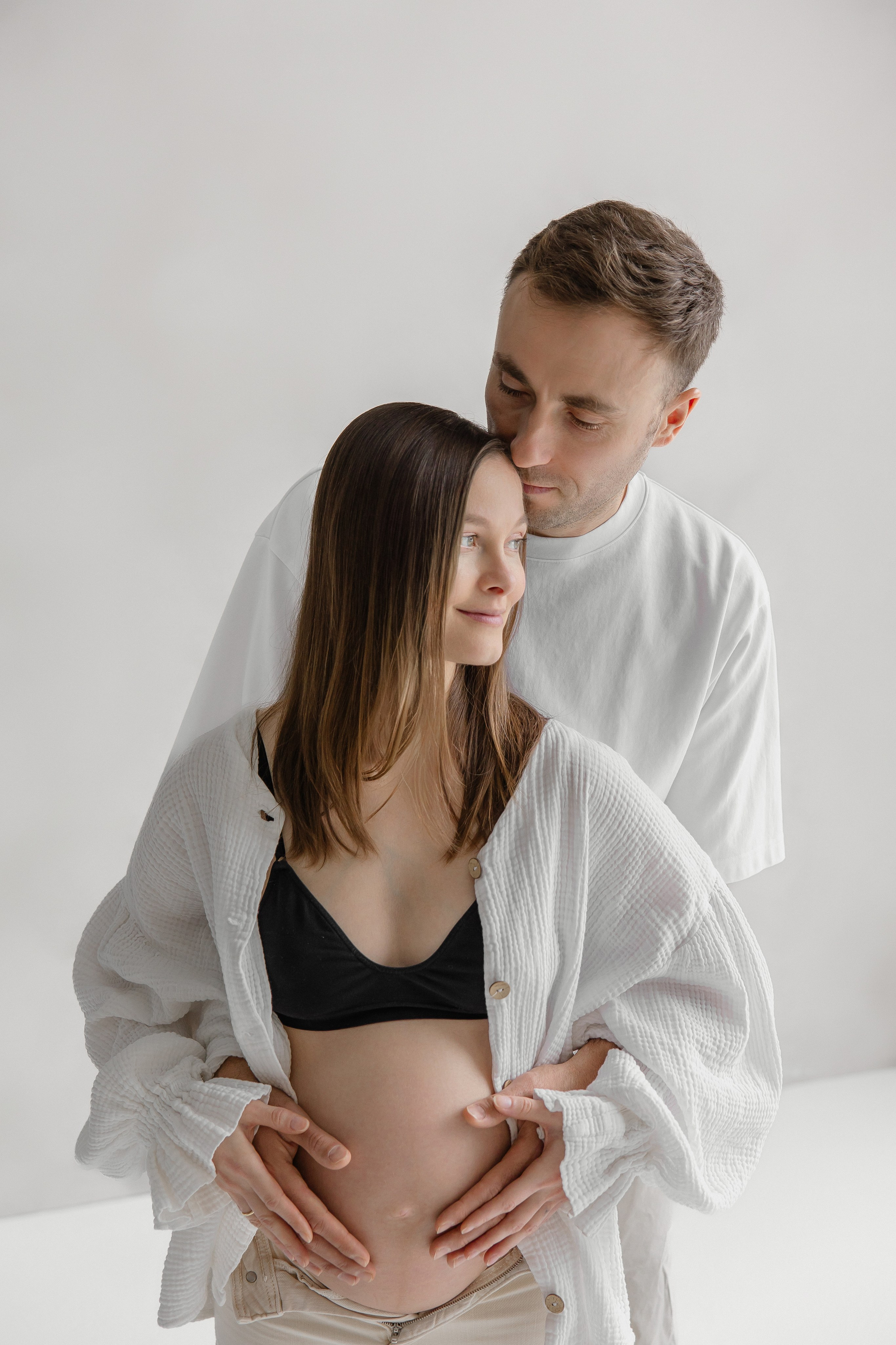 Timeless Maternity Photographer in Toronto. Iana Banana | Toronto Maternity, Newborn & Family Photographer