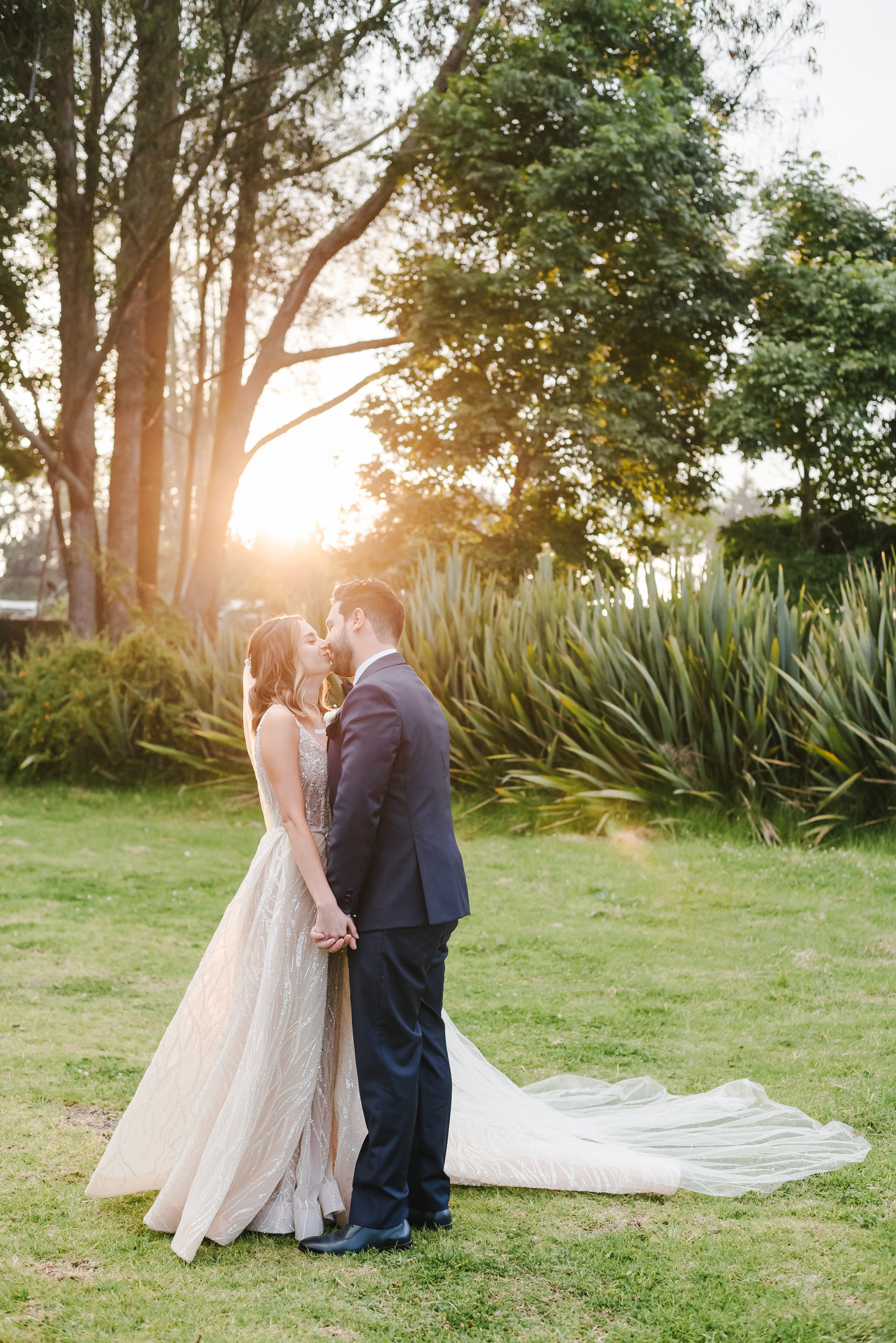 Fotografía y video de bodas en Hacienda pozo chico - Bogotá - Colombia. Rafael Melo Weddings