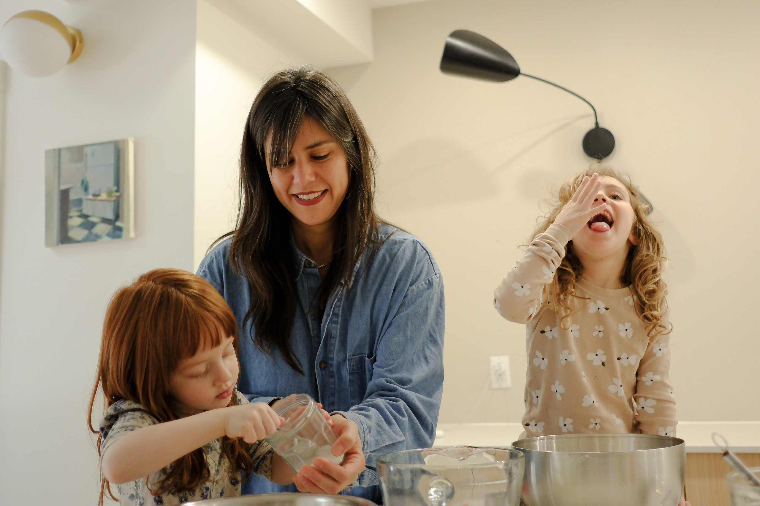 Baking party with kids with costumes, Montreal