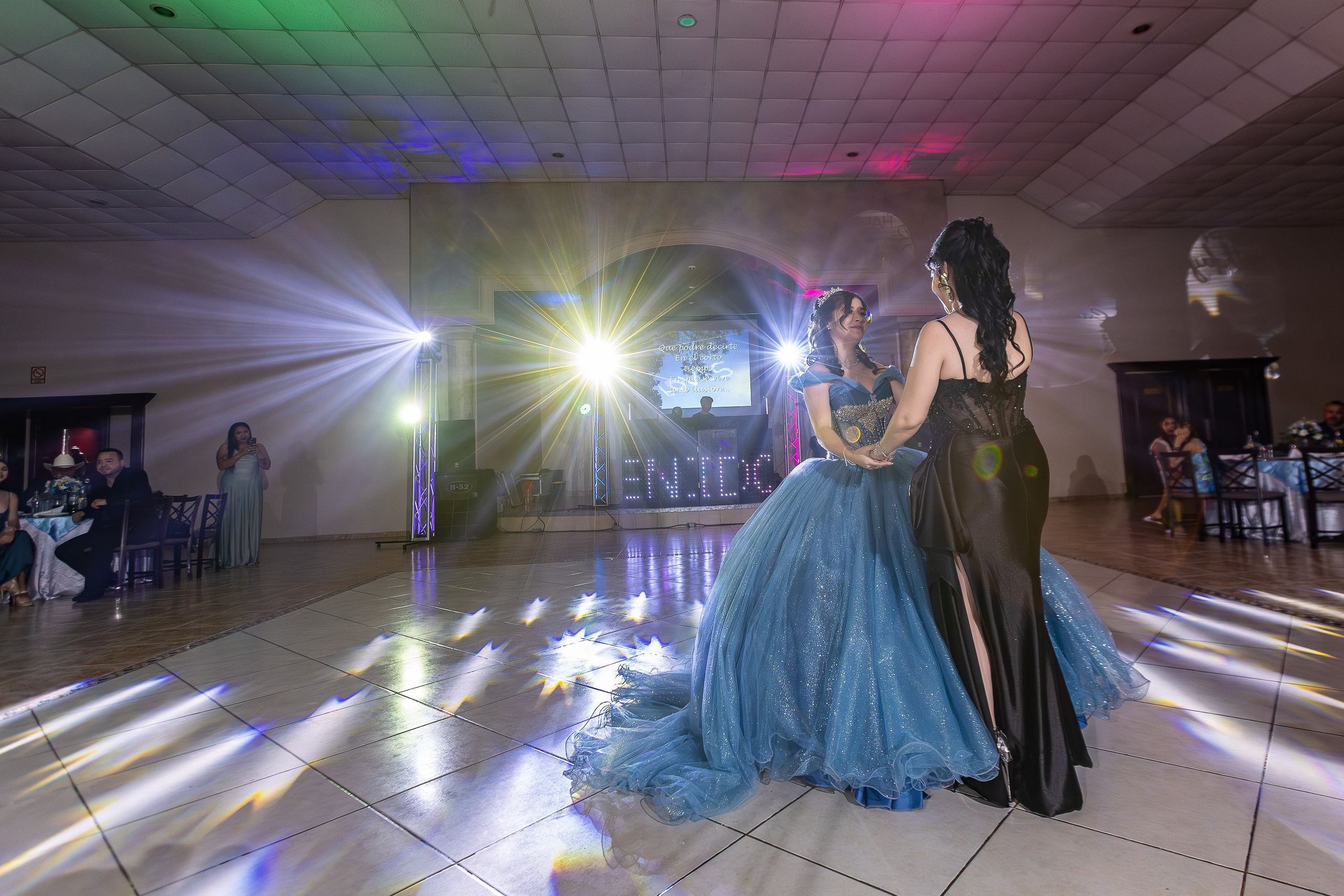 Camila XV — Una noche llena de sueños y emociones. Lg Fotografia