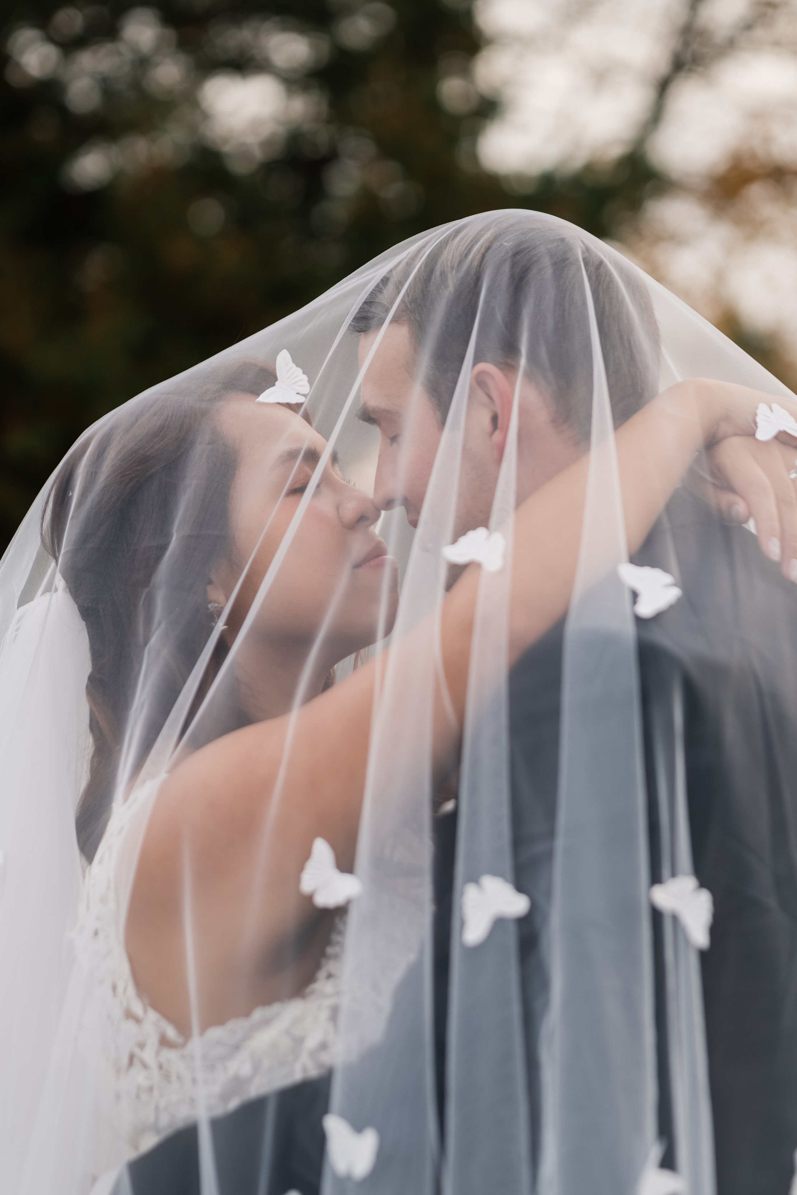 Wedding Stories. Madhurina photography