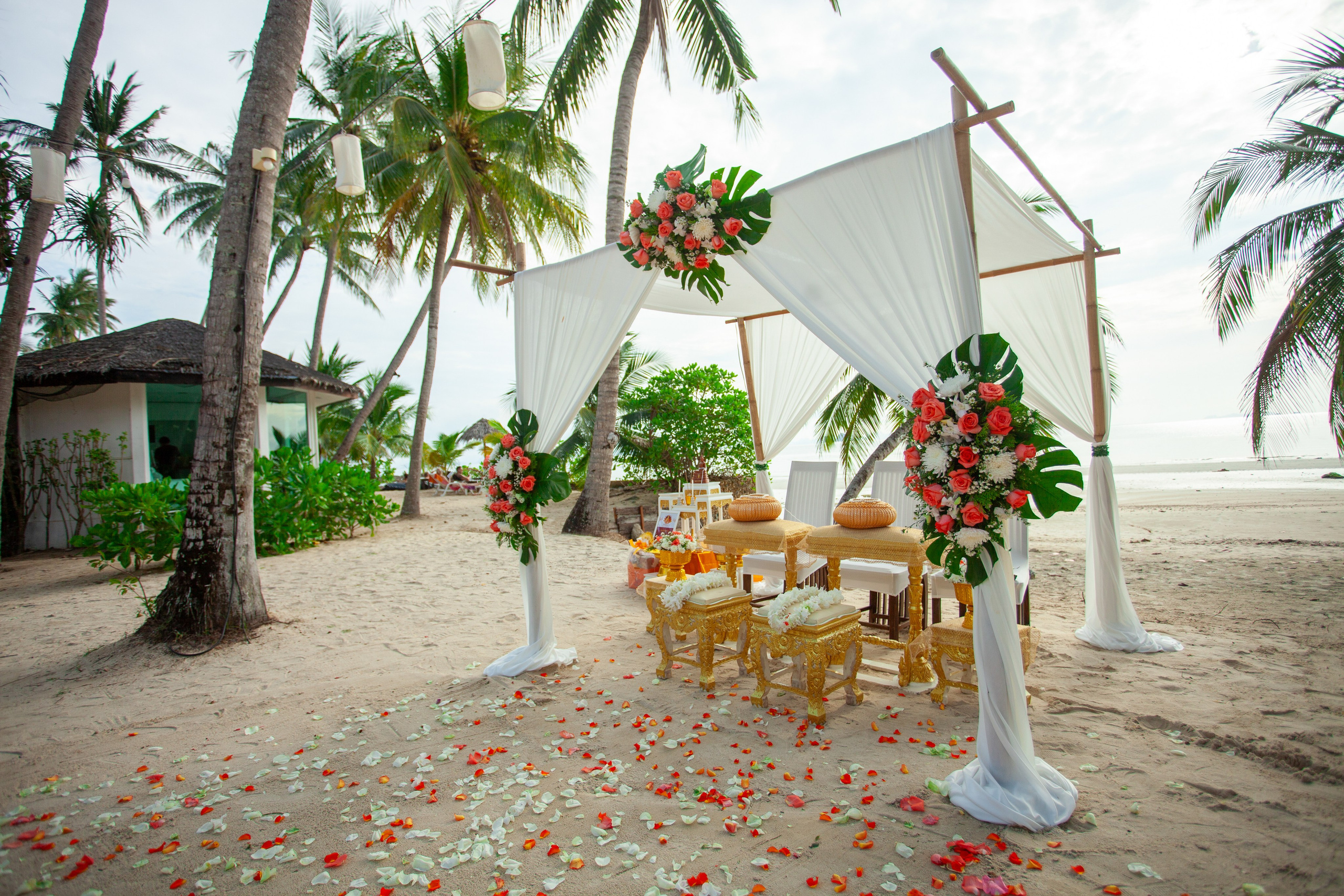Just for 2 (BEACH or TEMPLE). Буддийская свадебная церемония на Самуи, Таиланд