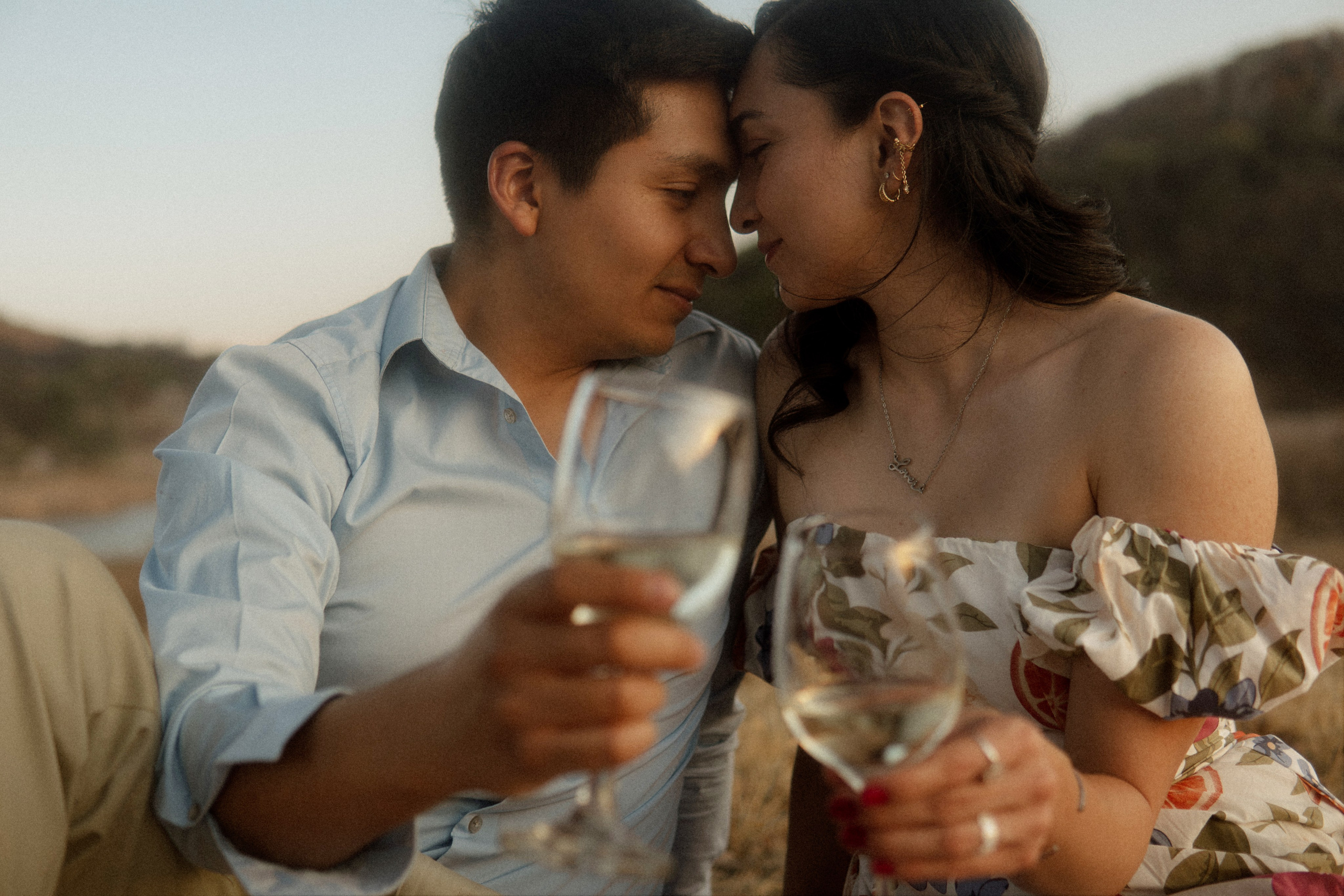 Gabriela y Joaquin. TWO MILLIMETERS