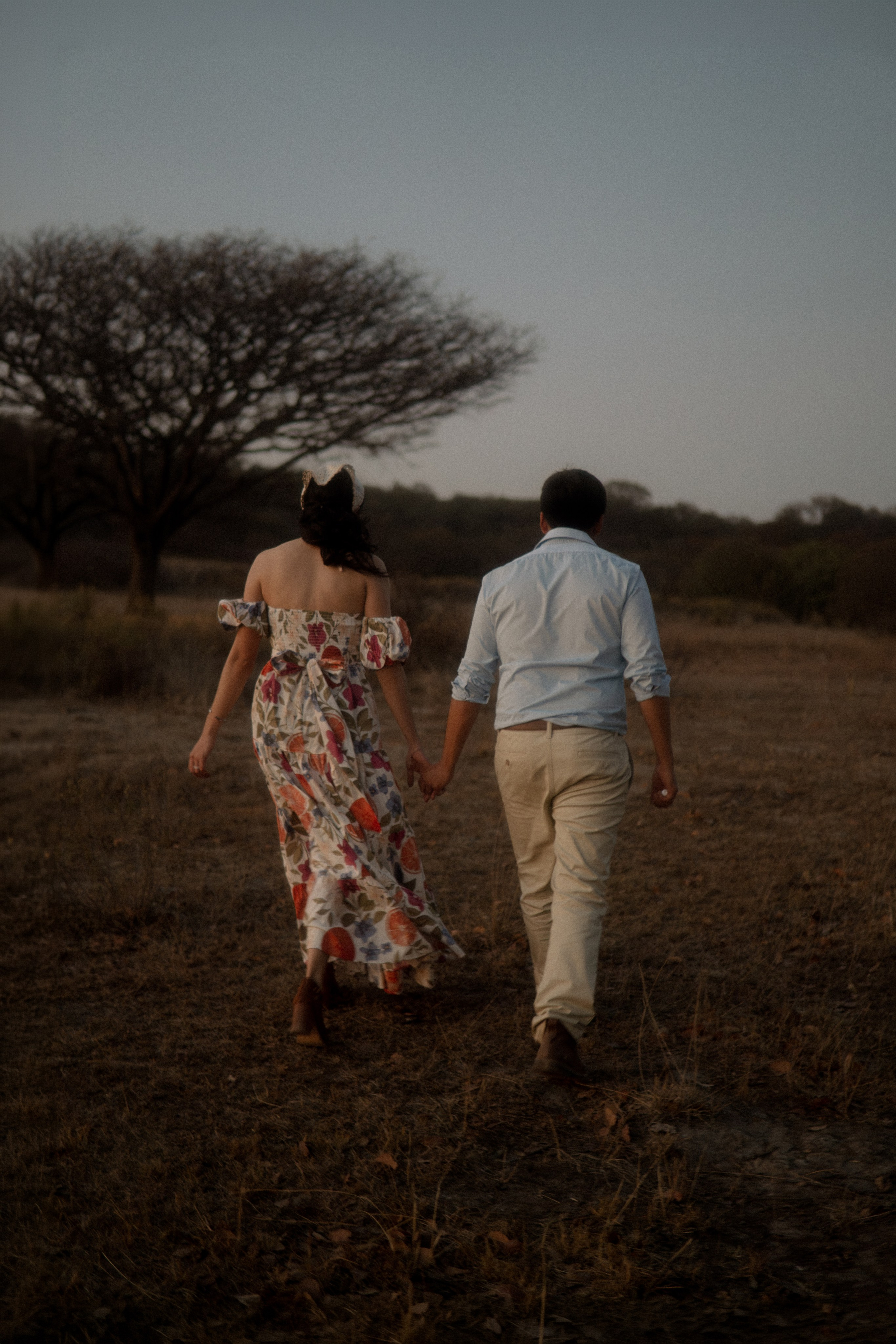 Gabriela y Joaquin. TWO MILLIMETERS