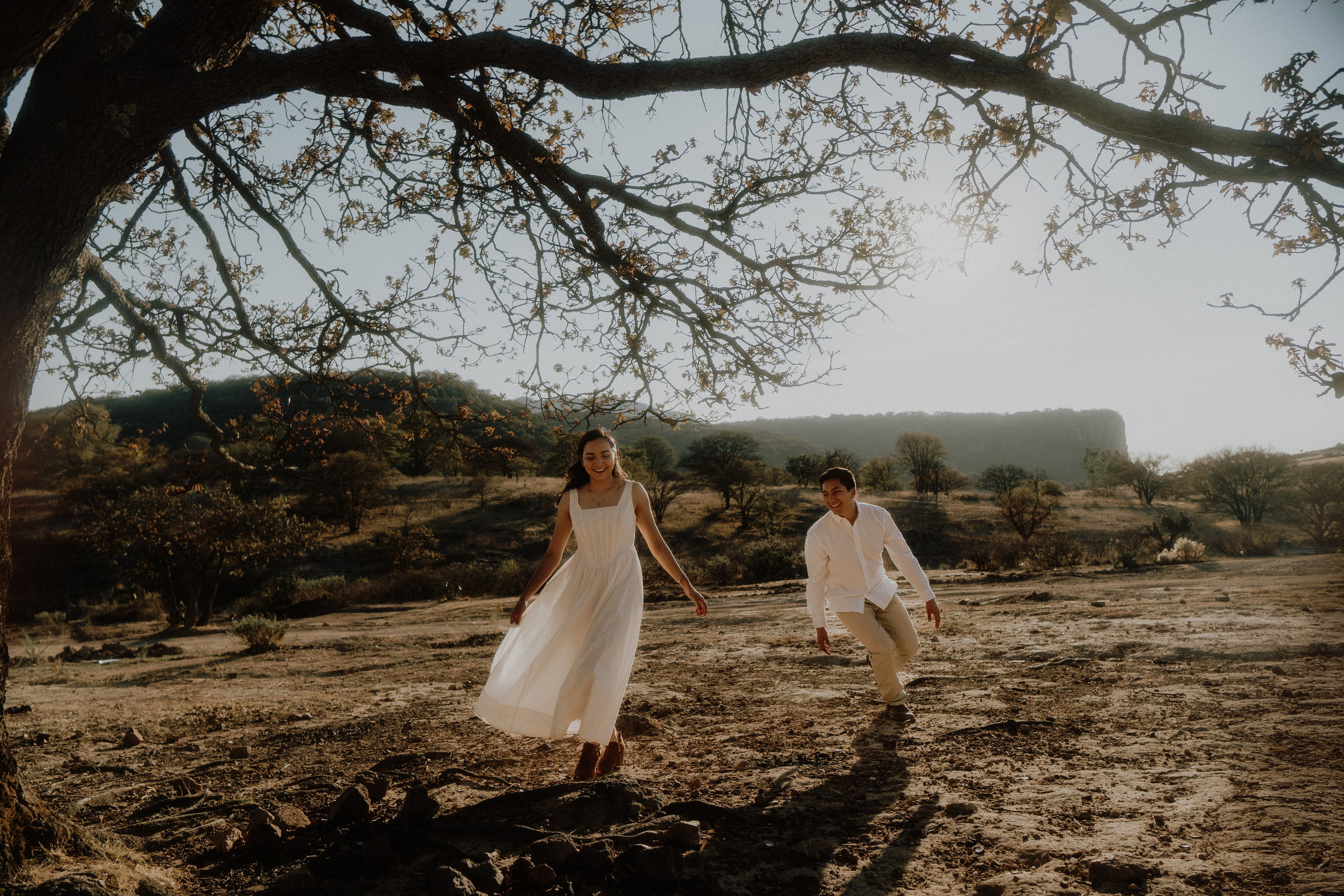 Gabriela y Joaquin. TWO MILLIMETERS