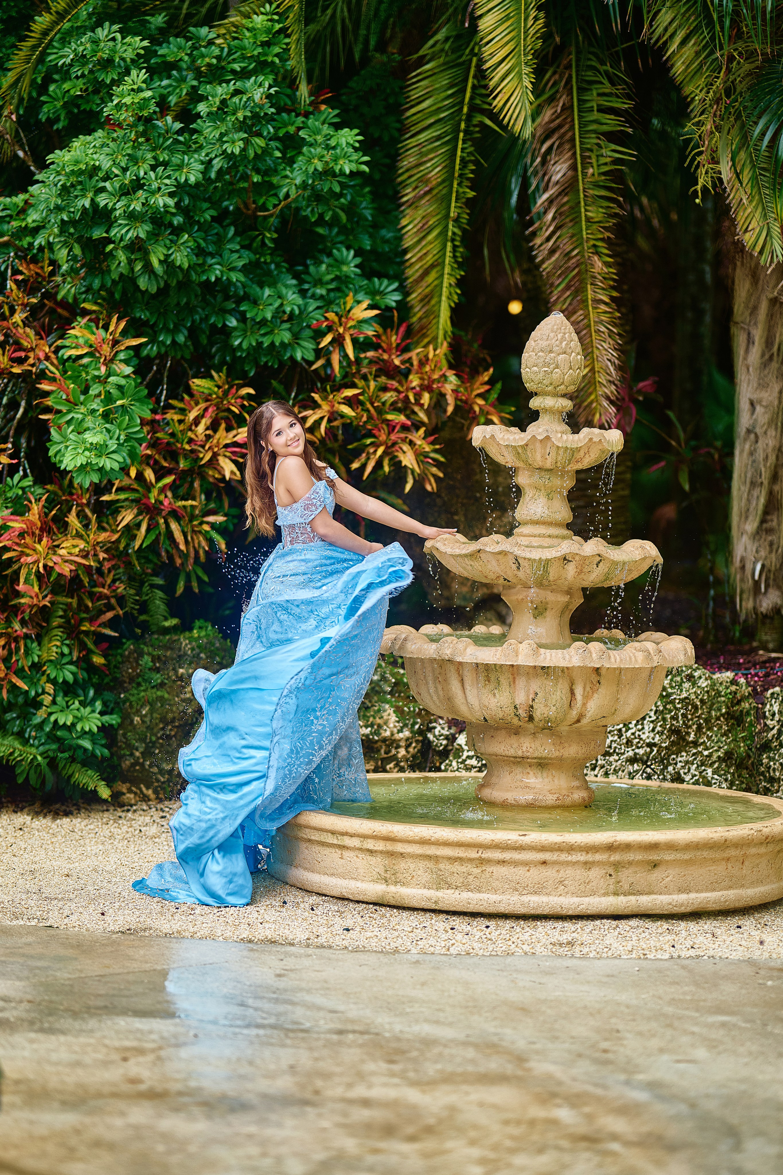 Sharon Secret Gardens Miami. Hendrick | Luxury wedding photography & cinematic wedding films in Miami & Bogotá. Signature fine art storytelling capturing timeless, emoti