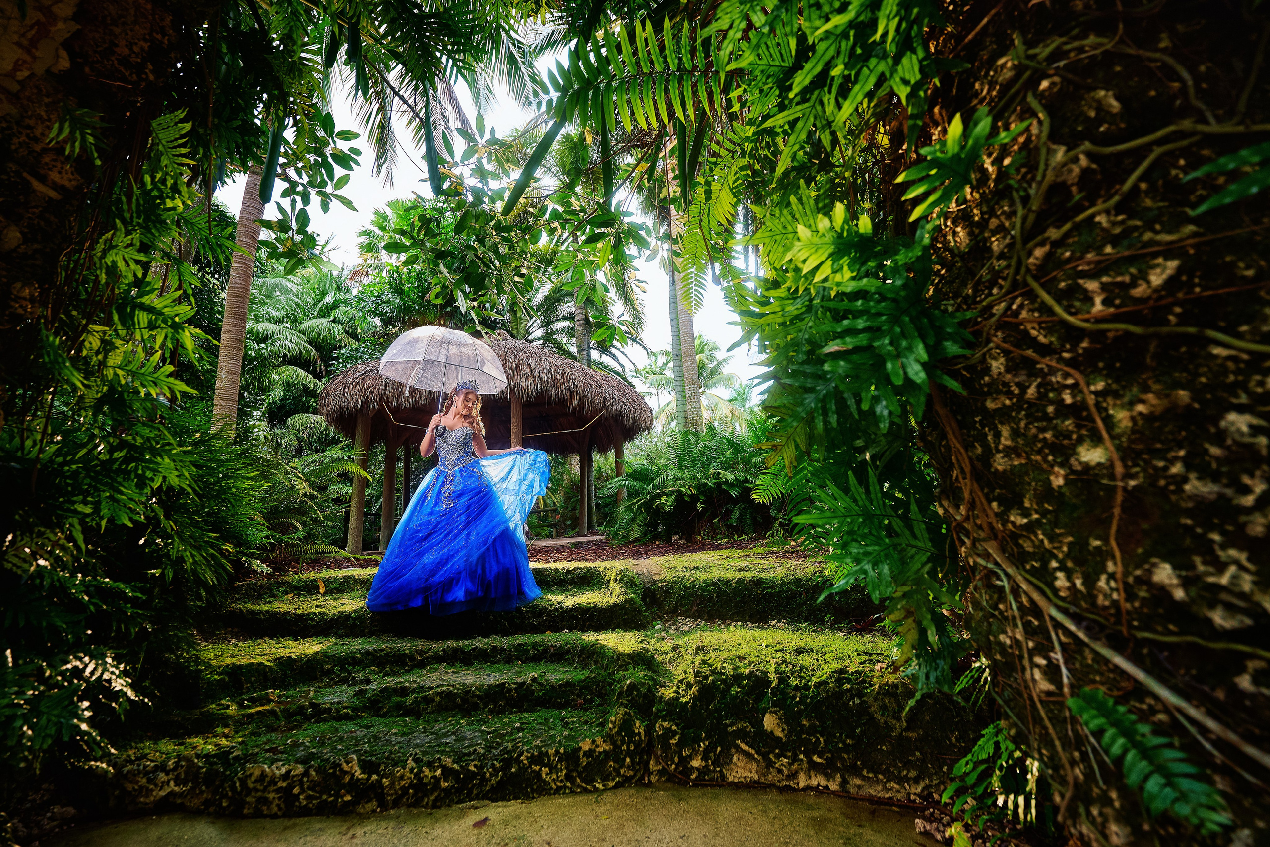 Sharon Secret Gardens Miami. Hendrick | Luxury wedding photography & cinematic wedding films in Miami & Bogotá. Signature fine art storytelling capturing timeless, emoti