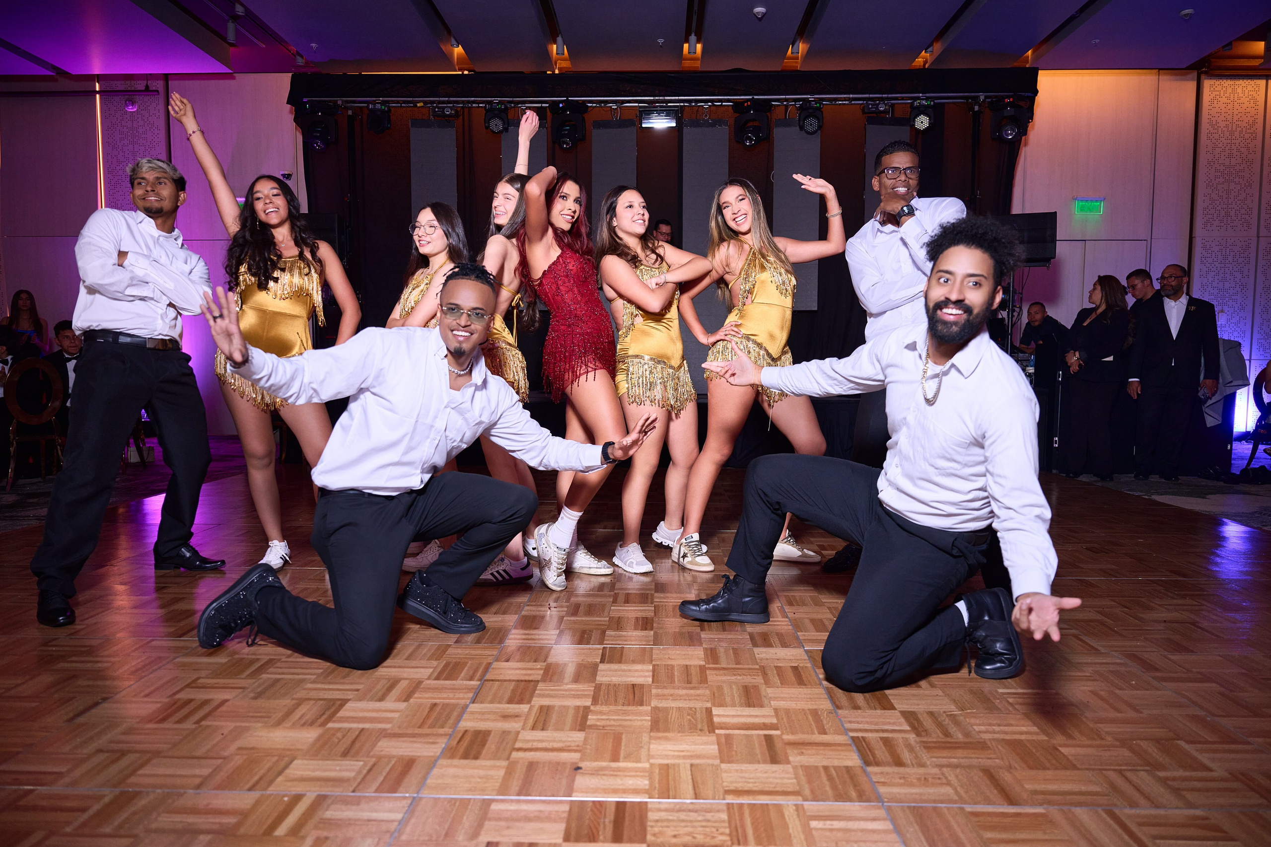 Ivana’s Fine Art Quinceañera Photoshoot in Burgundy: Unforgettable Emotion | ZZ Portraits by Hendrick. Hendrick | Luxury wedding photography & cinematic wedding films in Miami & Bogotá. Signature fine art storytelling capturing timeless, emoti
