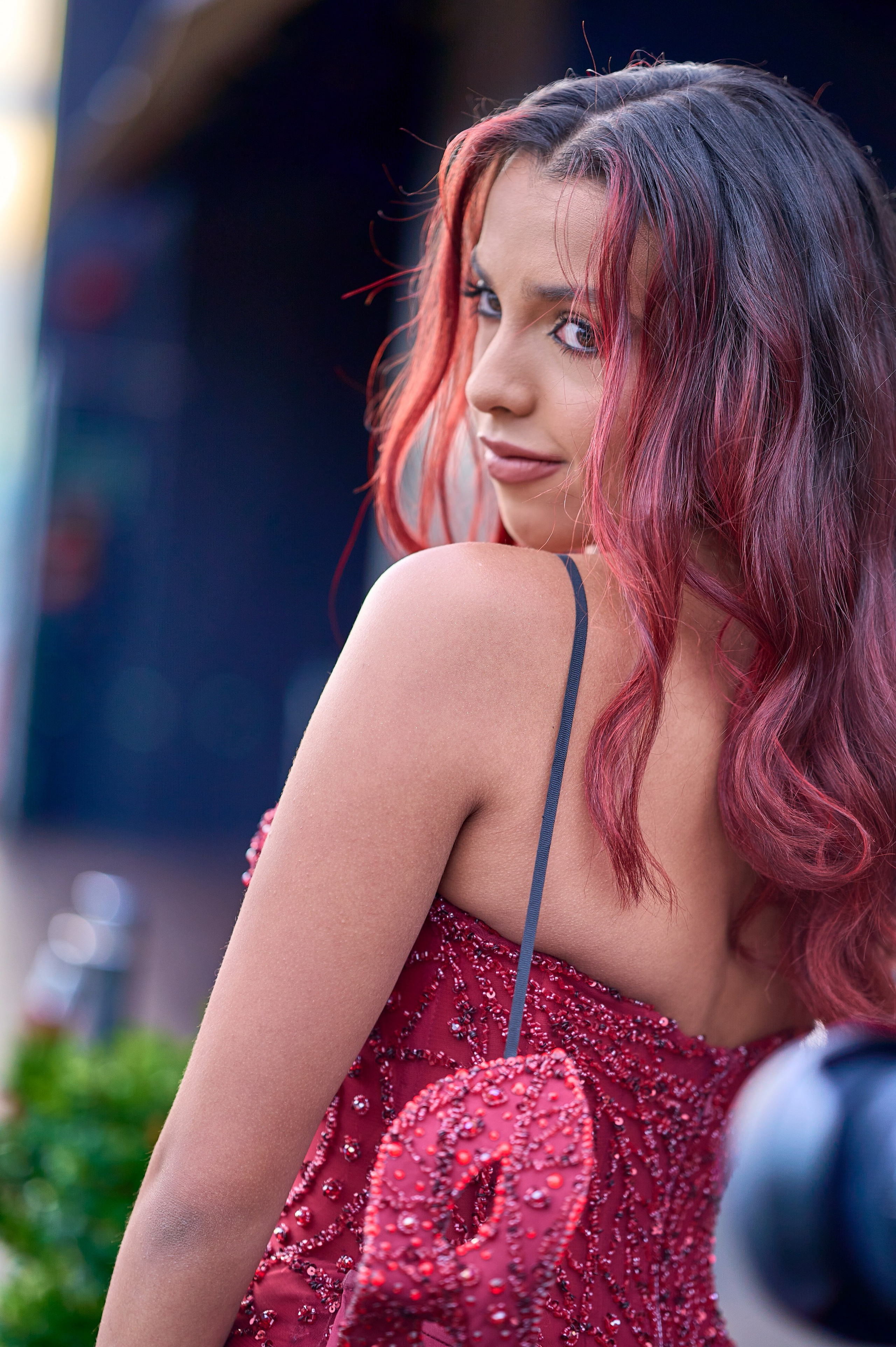 Ivana’s Fine Art Quinceañera Photoshoot in Burgundy: Unforgettable Emotion | ZZ Portraits by Hendrick. Hendrick | Luxury wedding photography & cinematic wedding films in Miami & Bogotá. Signature fine art storytelling capturing timeless, emoti
