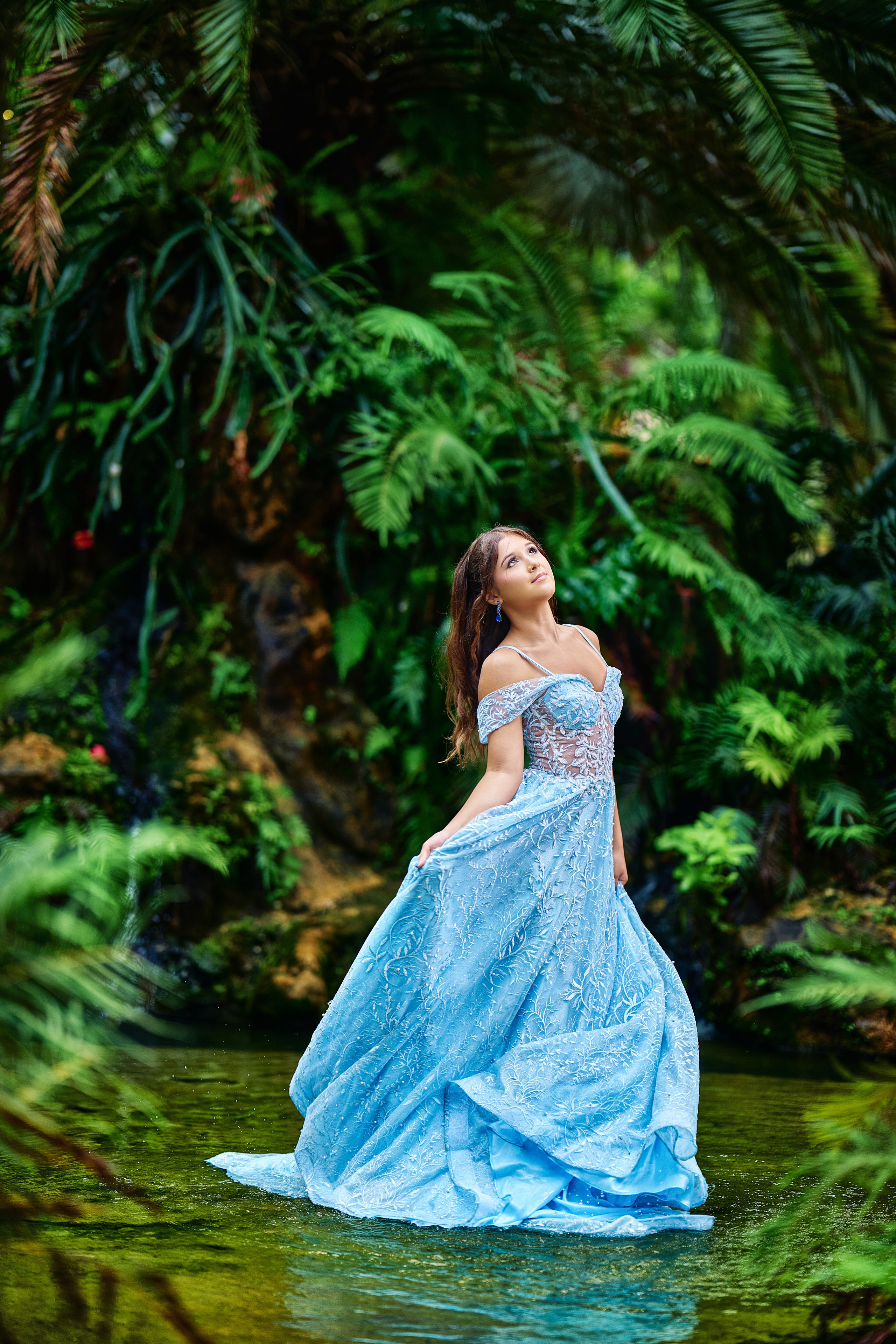 Sharon Secret Gardens Miami. Hendrick | Luxury wedding photography & cinematic wedding films in Miami & Bogotá. Signature fine art storytelling capturing timeless, emoti
