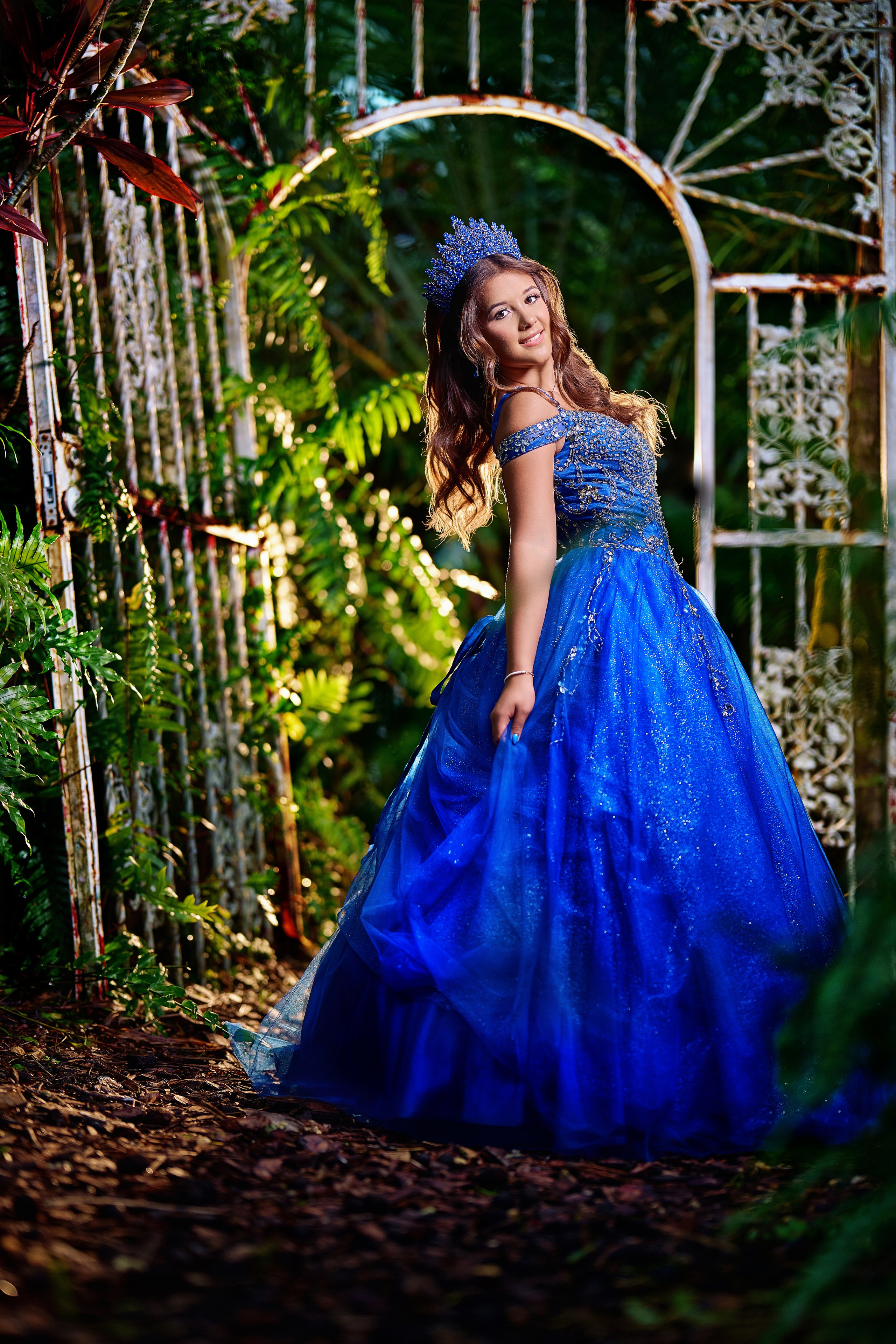 Sharon Secret Gardens Miami. Hendrick | Luxury wedding photography & cinematic wedding films in Miami & Bogotá. Signature fine art storytelling capturing timeless, emoti