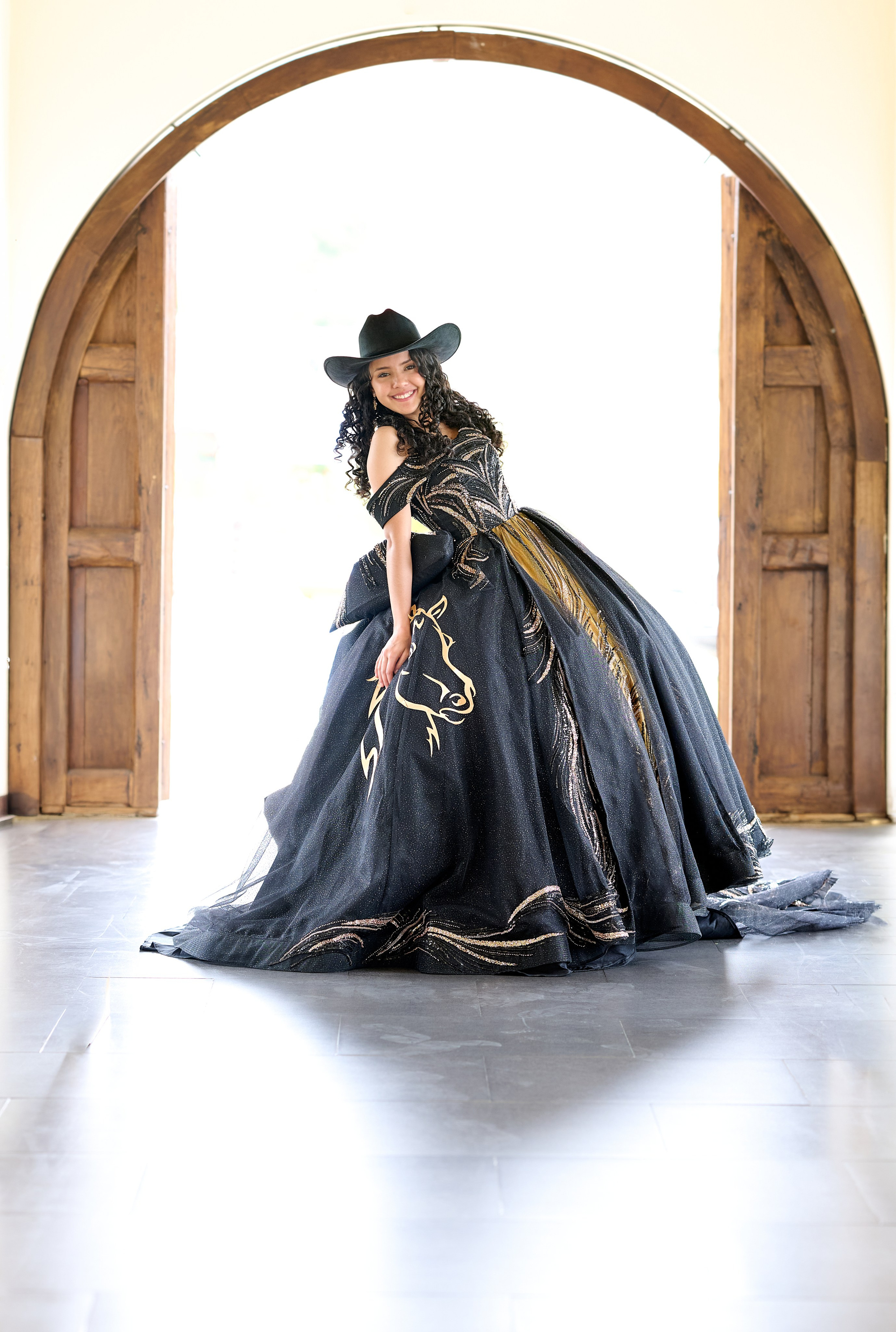 Pure Elegance & Majesty: Maria Clara & The White Spanish Horse | ZZ Portraits by Hendrick