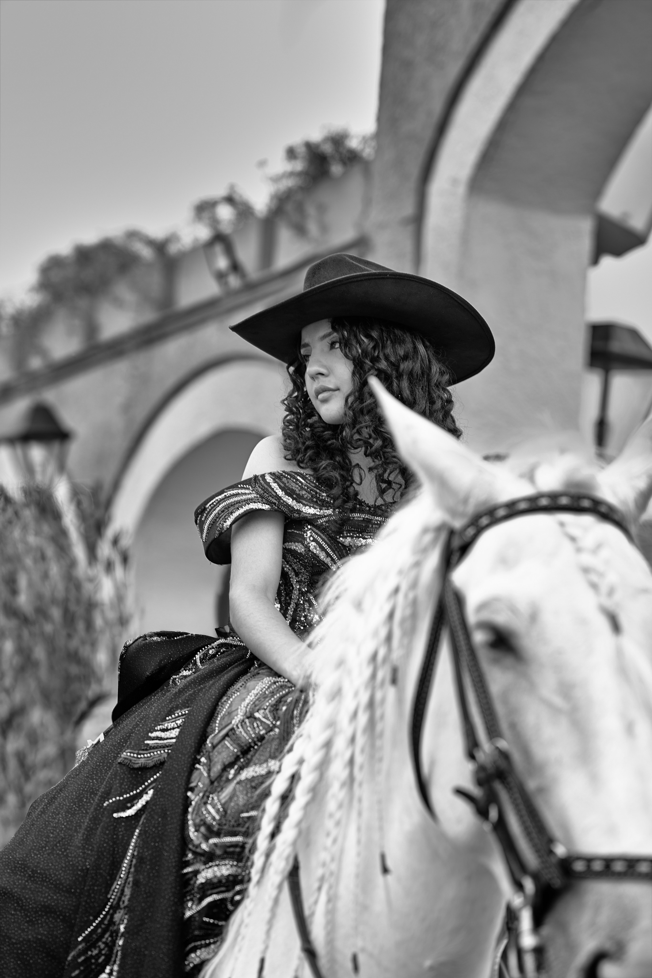 Pure Elegance & Majesty: Maria Clara & The White Spanish Horse | ZZ Portraits by Hendrick