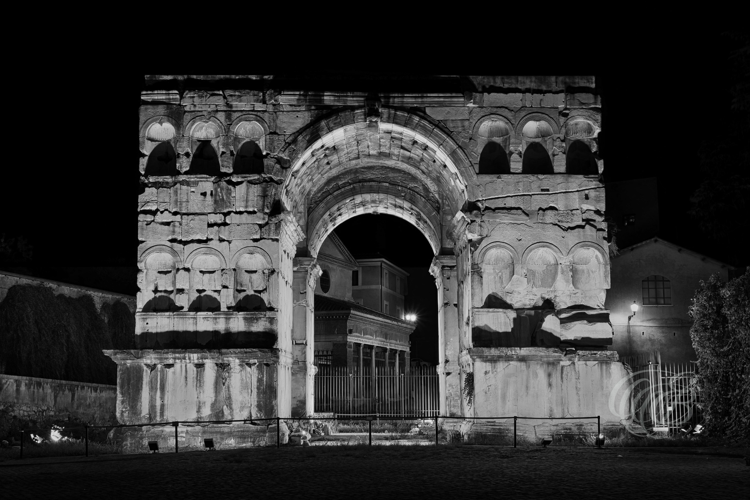 ITALY – ROME – Arch of Janus in black and white, ancient Roman structure, photography of Italy, Eduardo Bartoli Photography