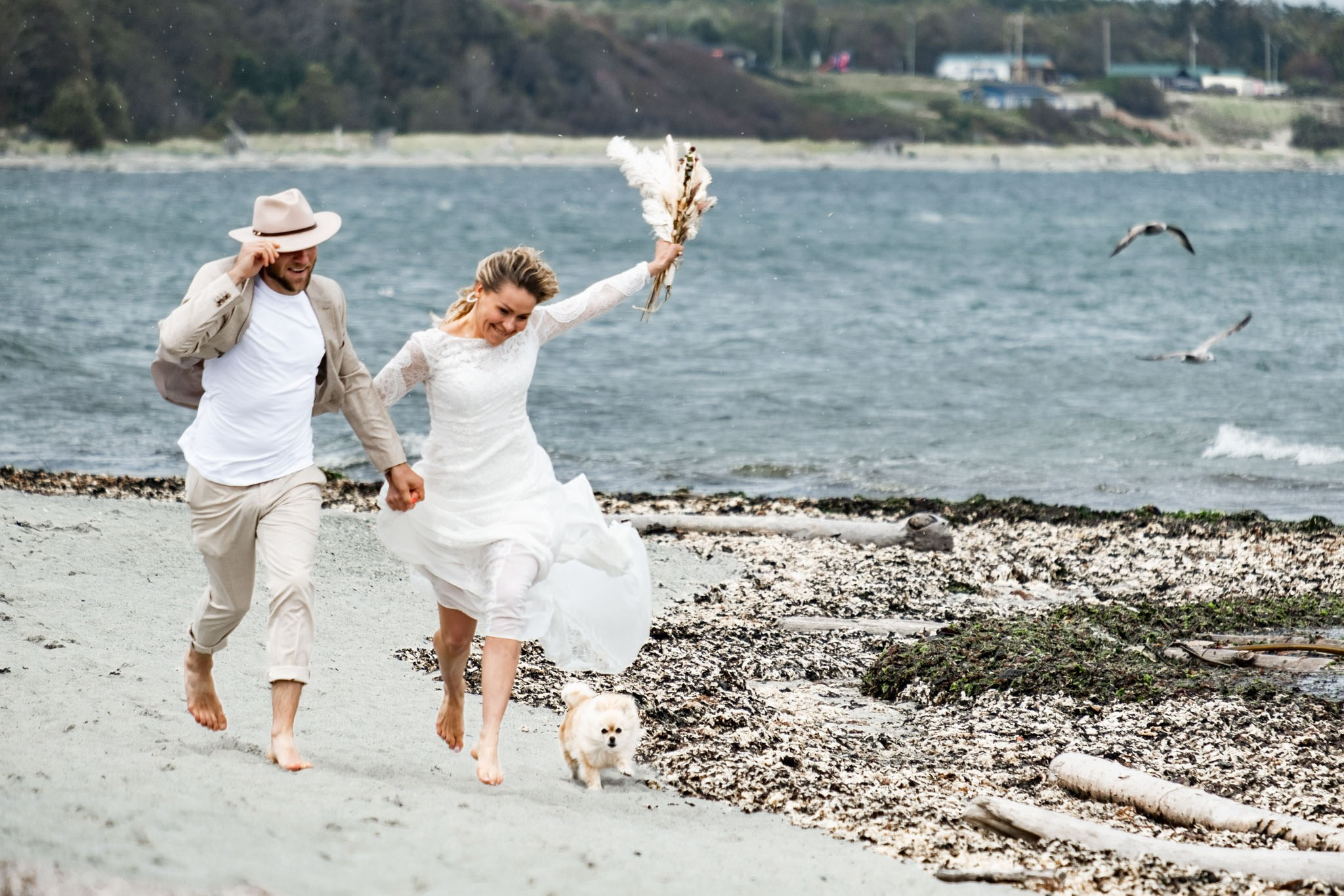 Courtenay, BC Photographer | Comox Valley | artparadoXsnapforge