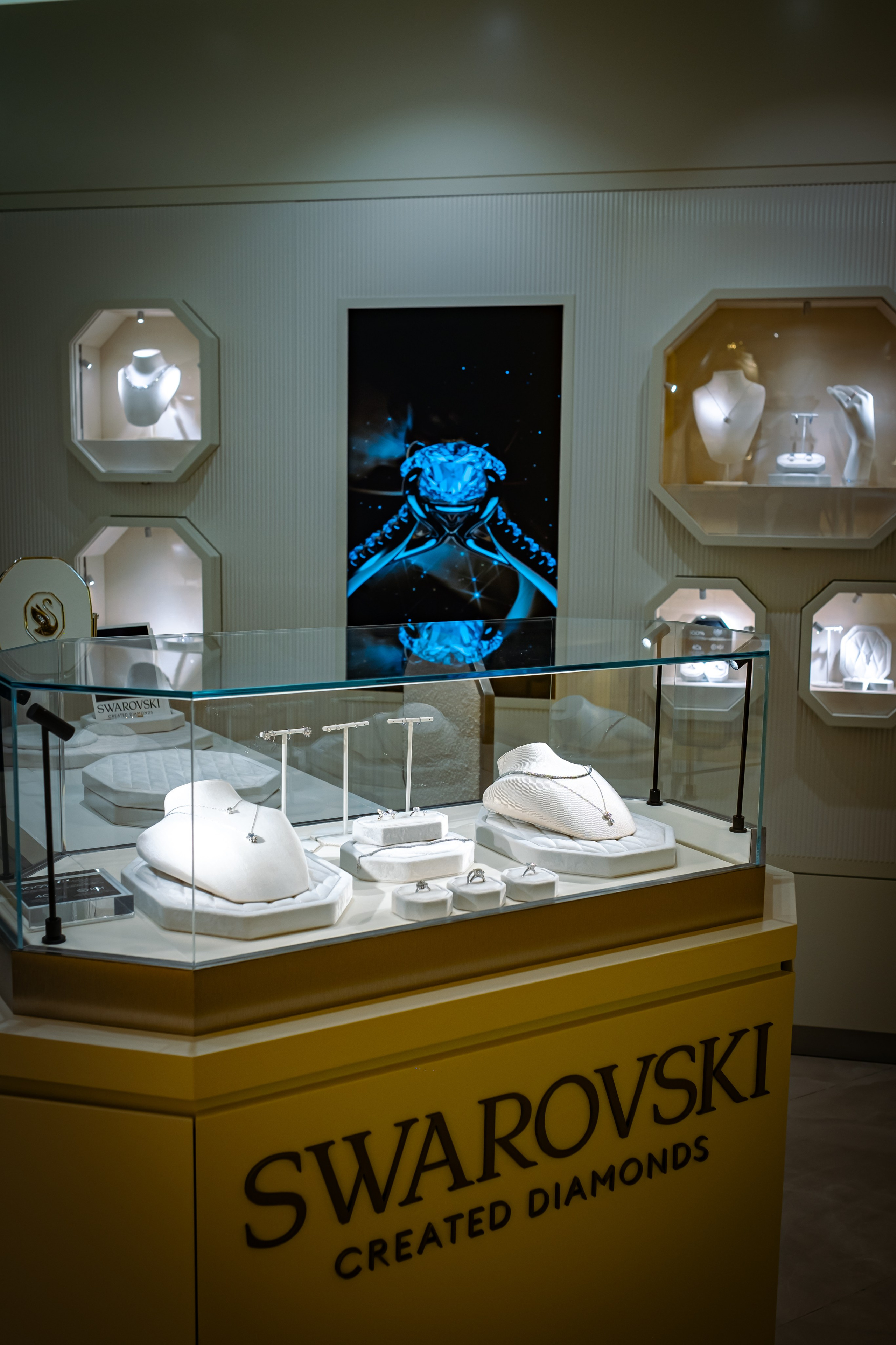 SWAROVSKI. Фотограф в Сеуле, Южная Корея Наталья Доброквашина