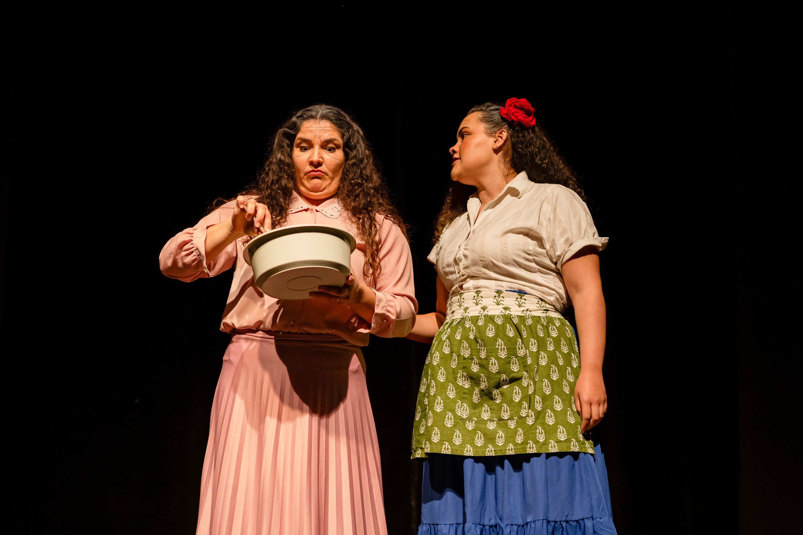 Fotografia de espetáculo teatral O Bem do Mar do grupo de teatro Anchieta Arte Cênica