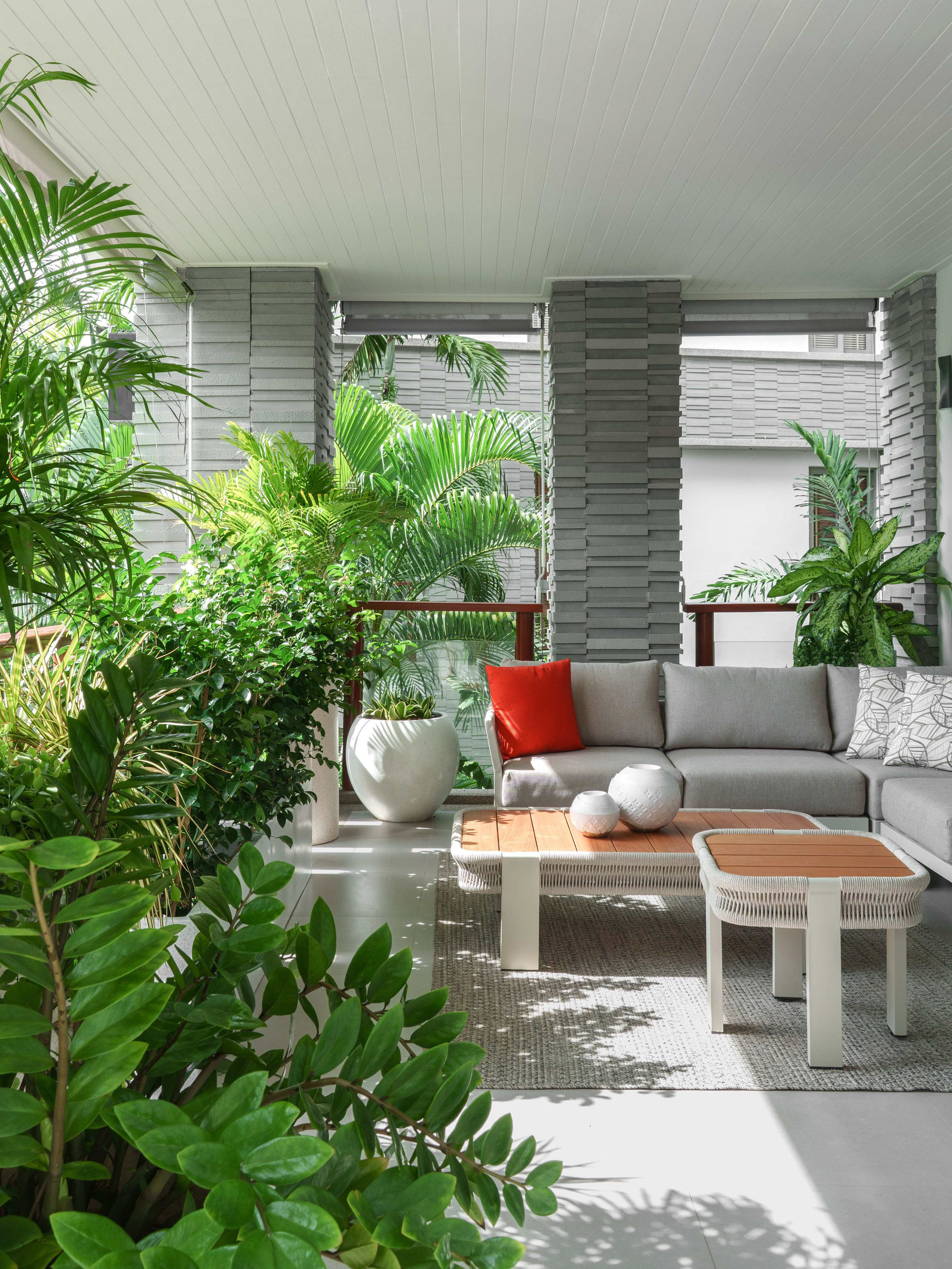 INTERIOR+DESIGN apartment in Naithon. Interior | Architecture | Real Estate Photographer Phuket & Bangkok
