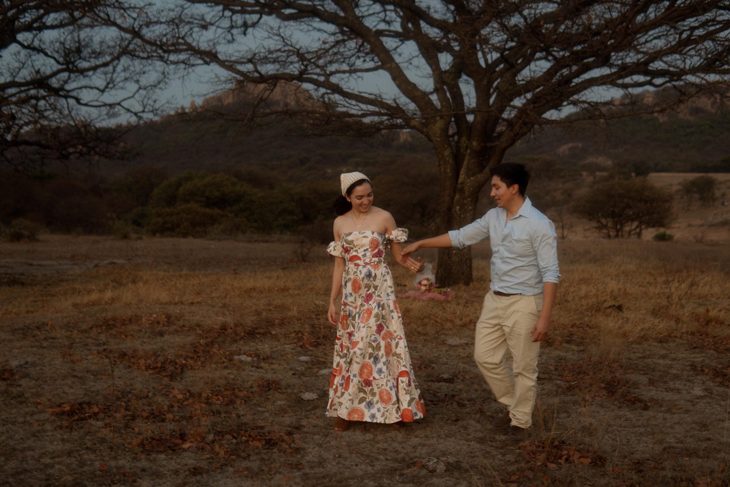 Gabriela y Joaquin. TWO MILLIMETERS