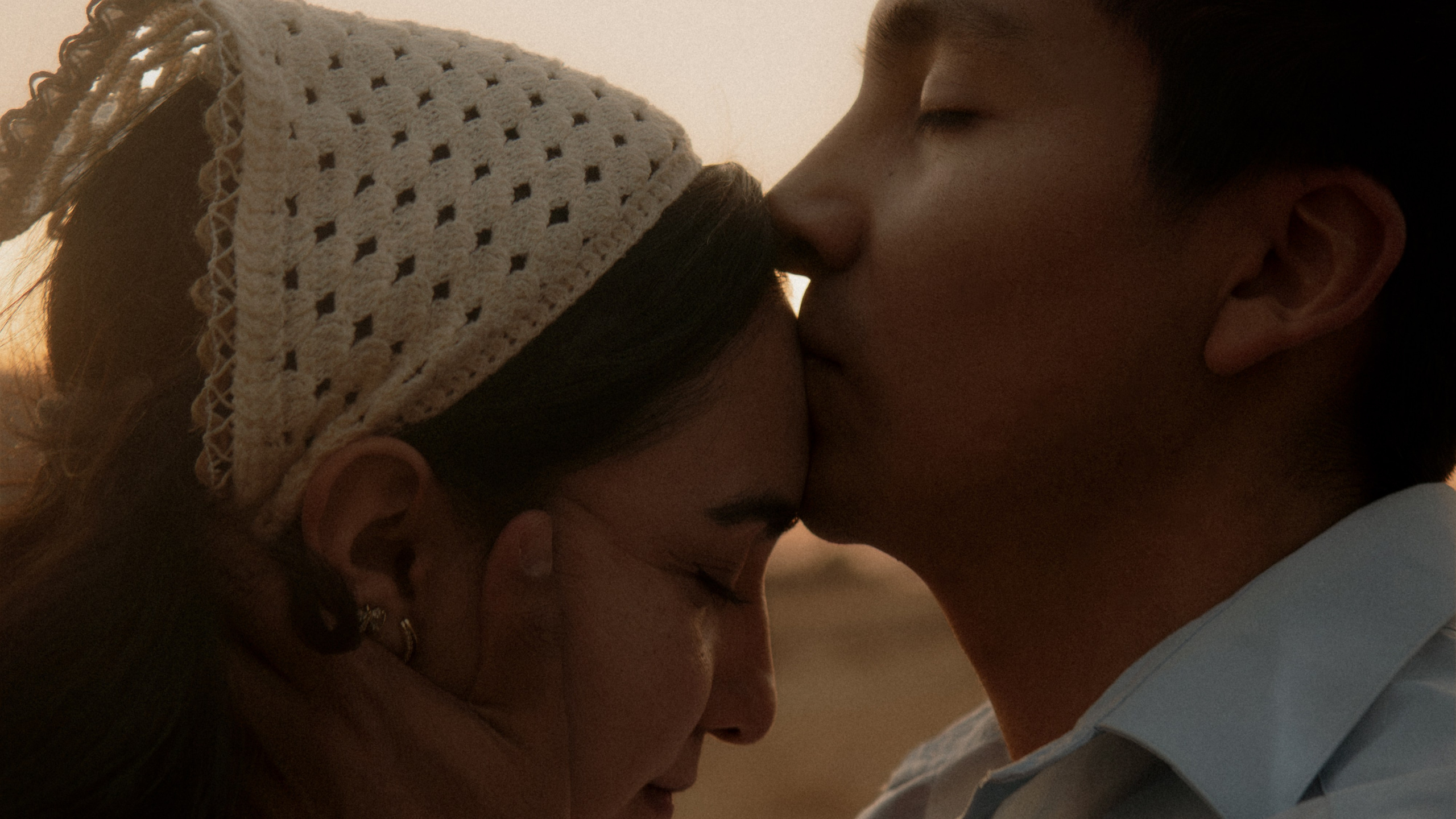 Gabriela y Joaquin. TWO MILLIMETERS