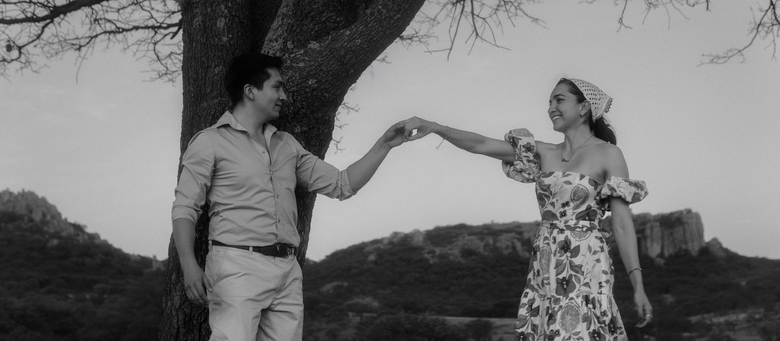 Gabriela y Joaquin. TWO MILLIMETERS