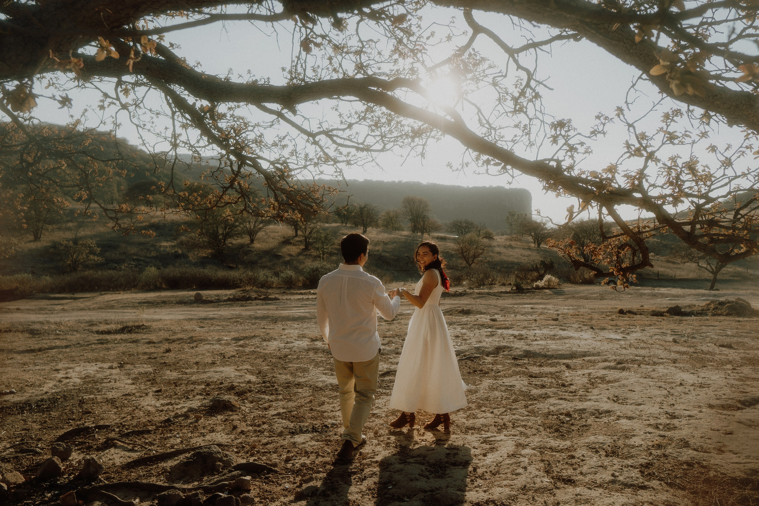 Gabriela y Joaquin. TWO MILLIMETERS