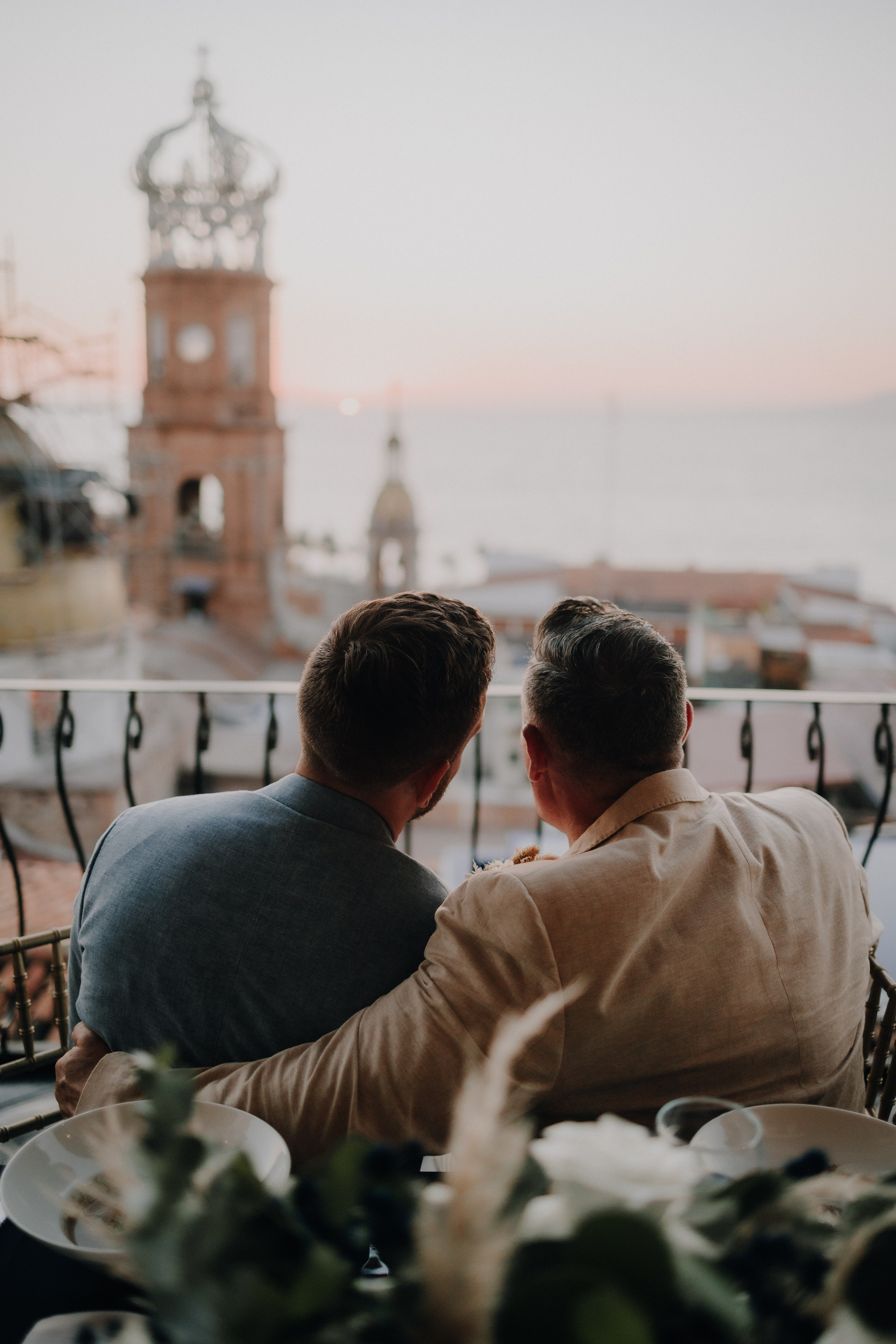 Destination Wedding Photographer in Puerto Vallarta & Riviera Nayarit | VL photo & film