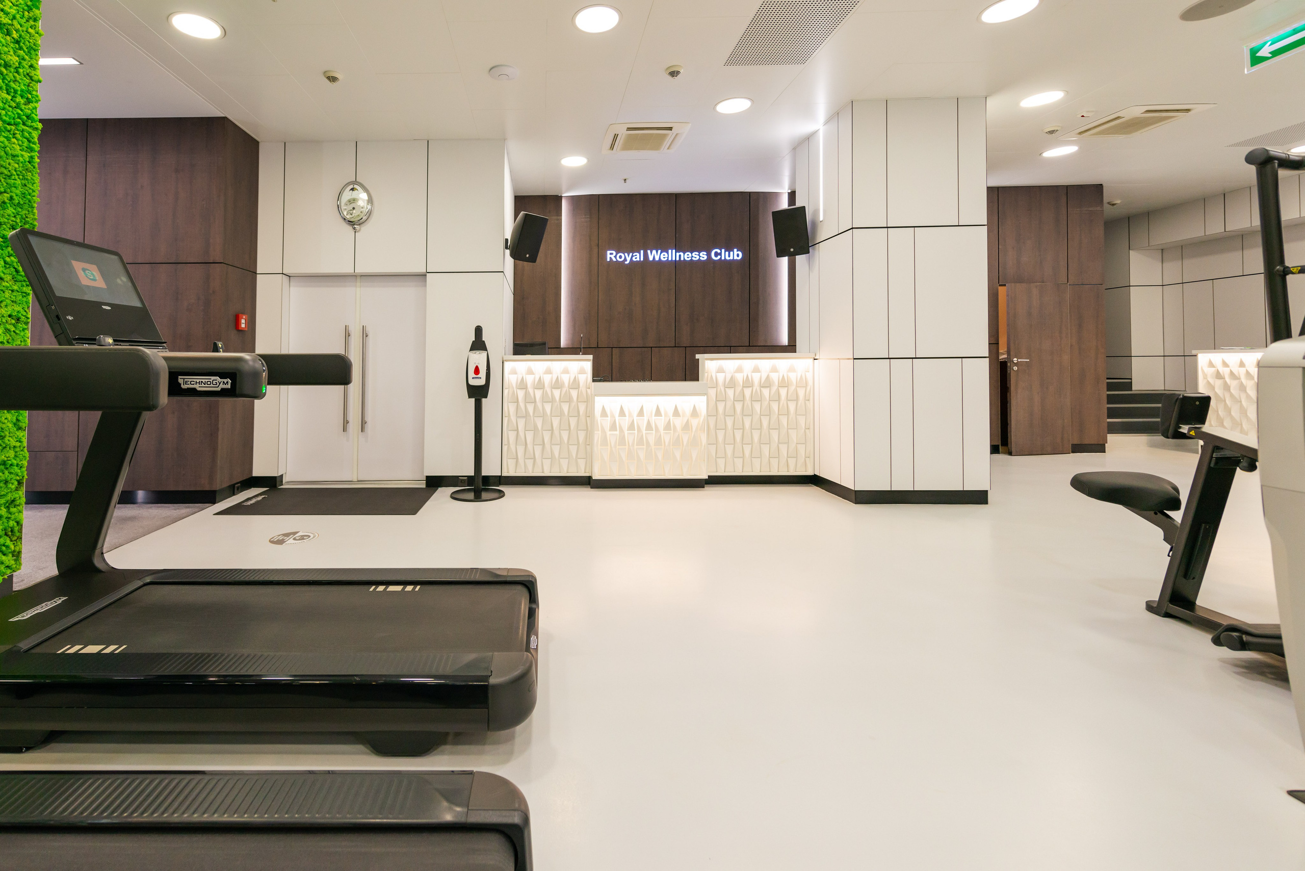 Фитнес-клуб Royal Wellness Club. PHOTOGRAPHER QUINTANA ROO