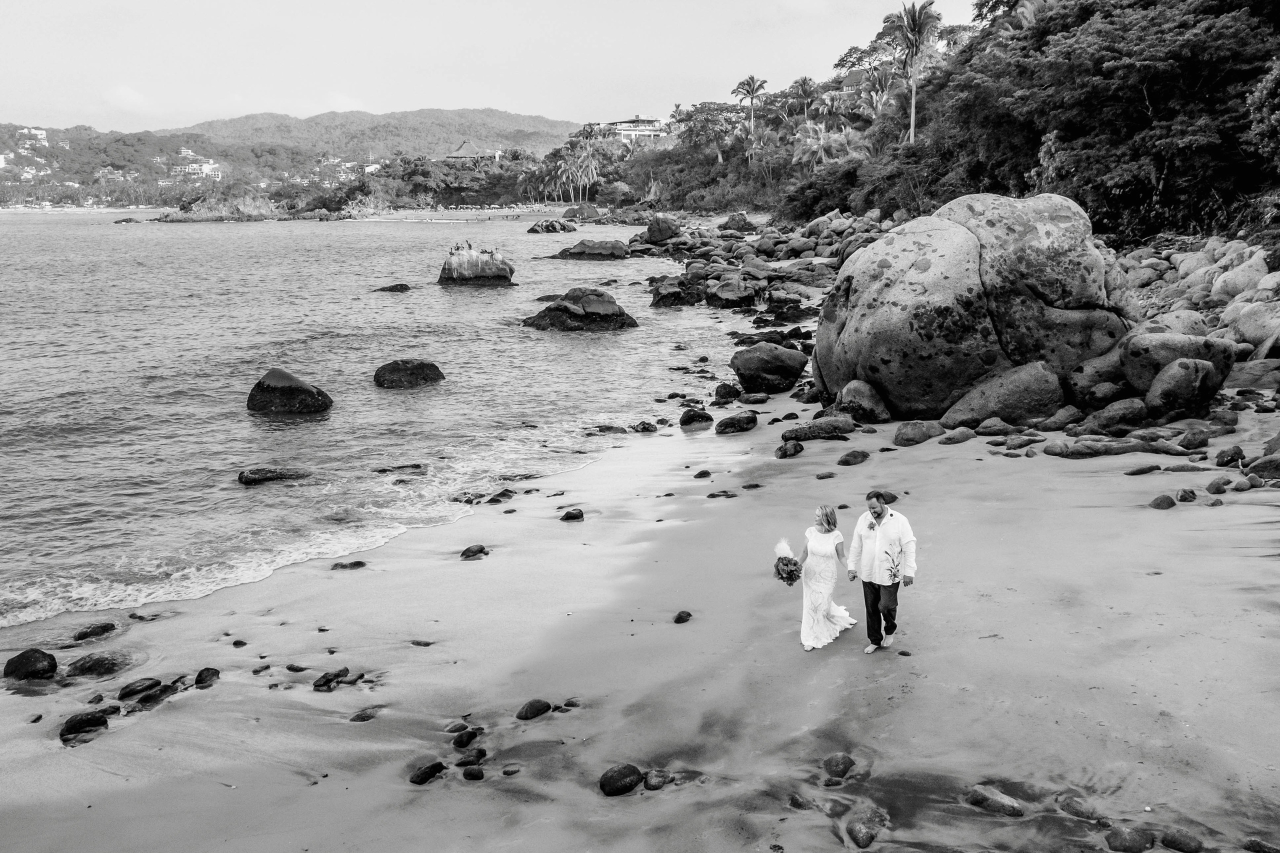 Destination Wedding Photographer in Puerto Vallarta & Riviera Nayarit | VL photo & film