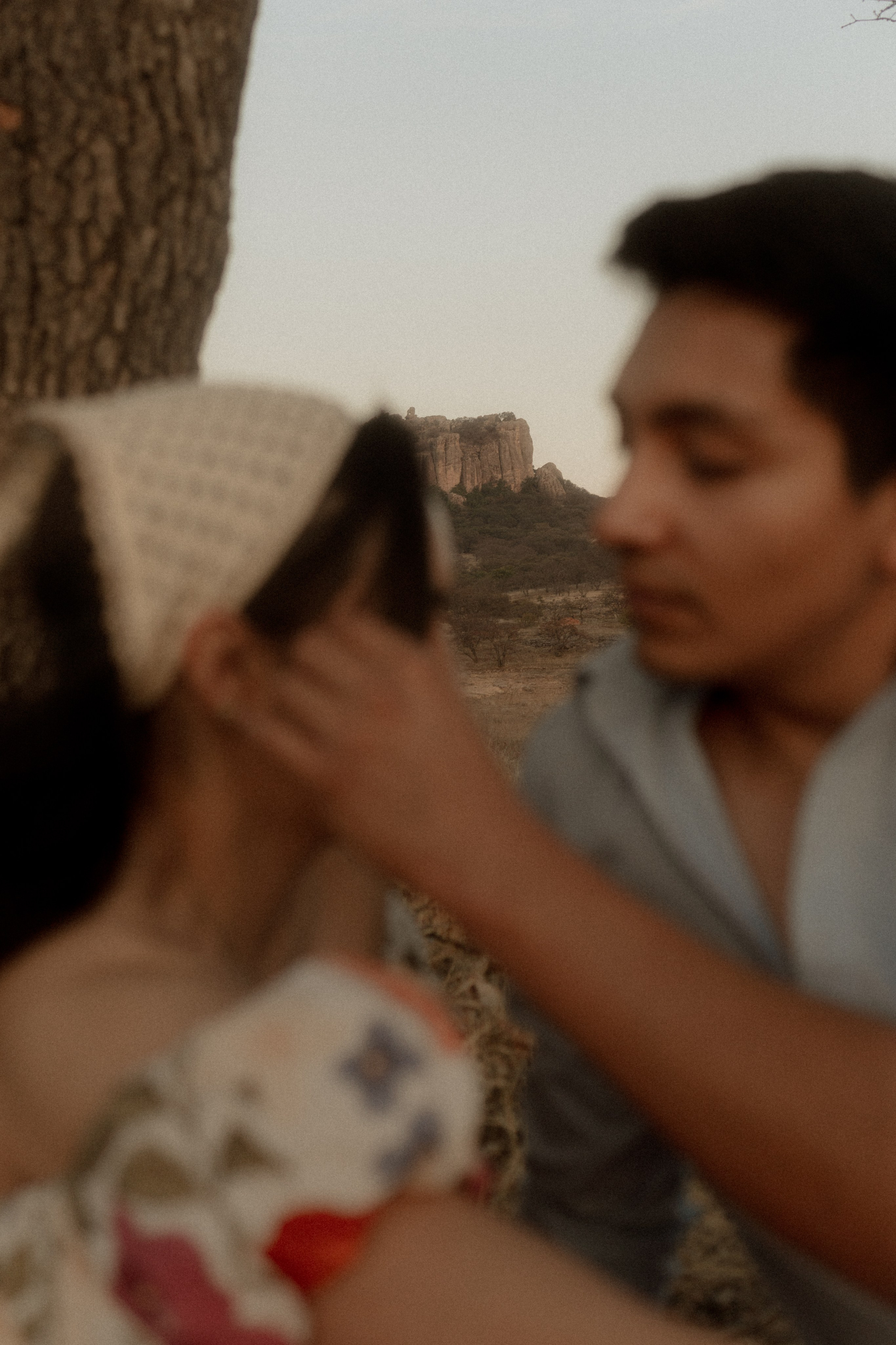 Gabriela y Joaquin. TWO MILLIMETERS